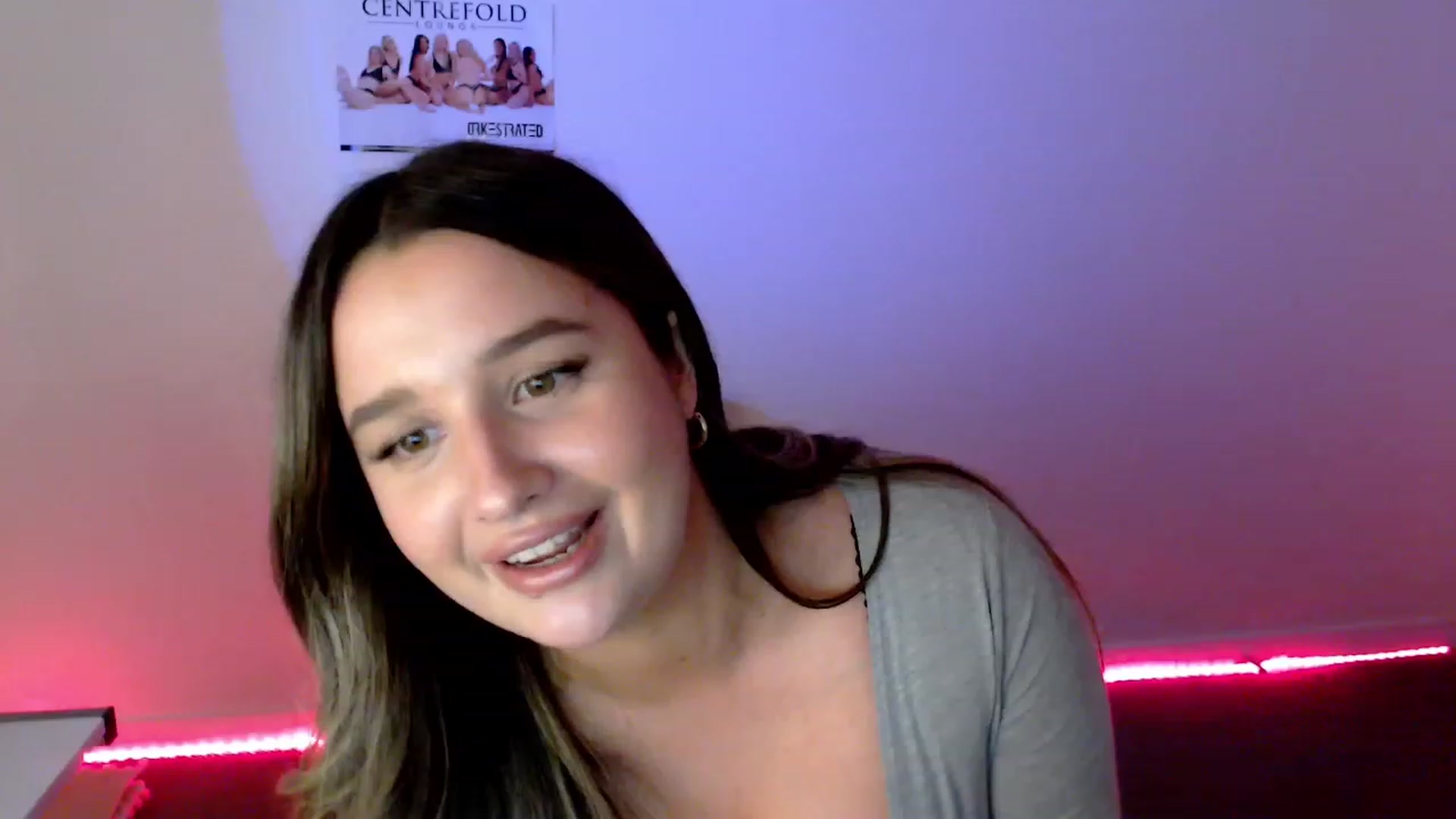 Gallery image thumbnail from StonksRoom's myfreecams stream on, 03/14/2024, 09:57 image 14 of 20