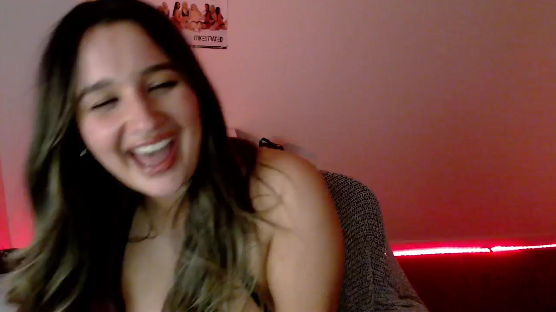 Gallery image thumbnail from StonksRoom's myfreecams stream on, 03/29/2024, 16:01 image 8 of 20