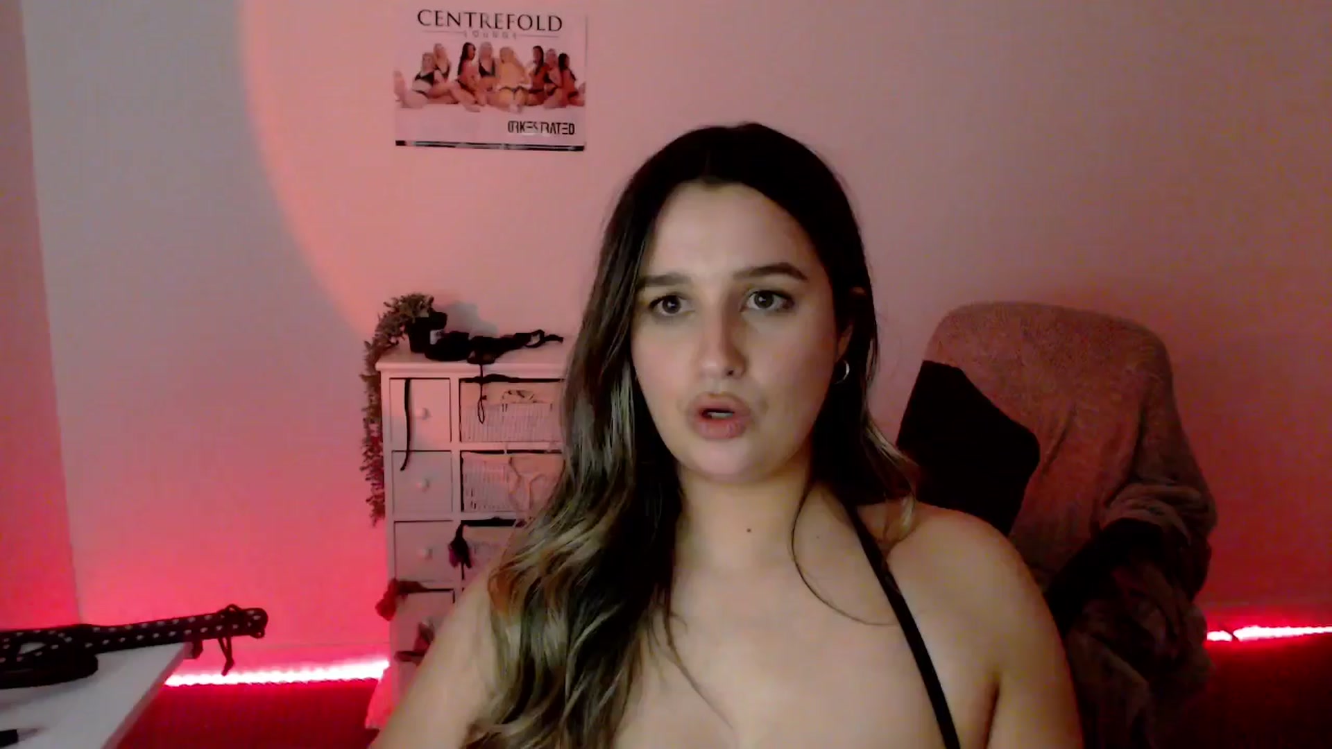 Gallery image thumbnail from StonksRoom's myfreecams stream on, 03/29/2024, 16:01 image 11 of 20