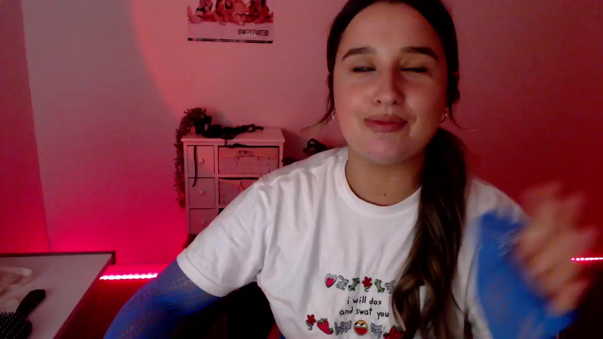 Gallery image thumbnail from StonksRoom's myfreecams stream on, 03/30/2024, 13:38 image 2 of 20