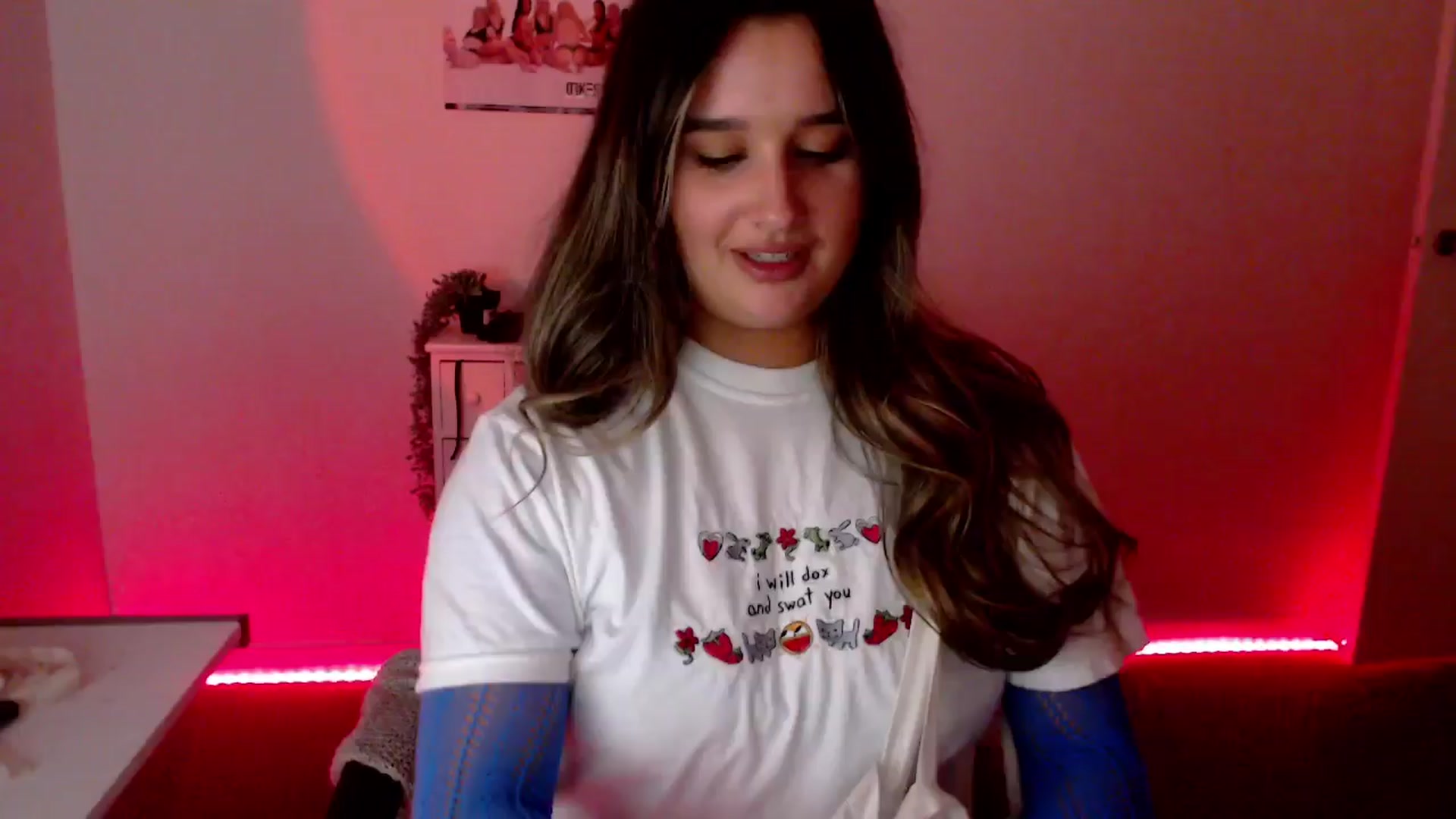 Gallery image thumbnail from StonksRoom's myfreecams stream on, 03/30/2024, 13:38 image 9 of 20