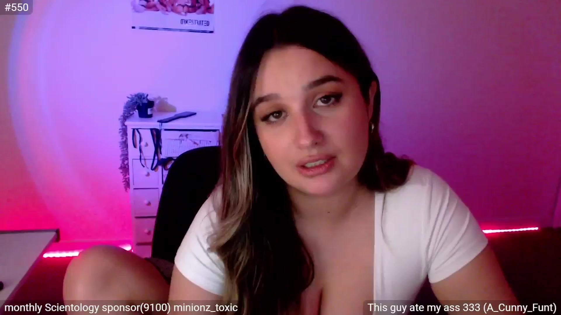 Gallery image thumbnail from StonksRoom's myfreecams stream on, 04/07/2024, 12:46 image 12 of 20