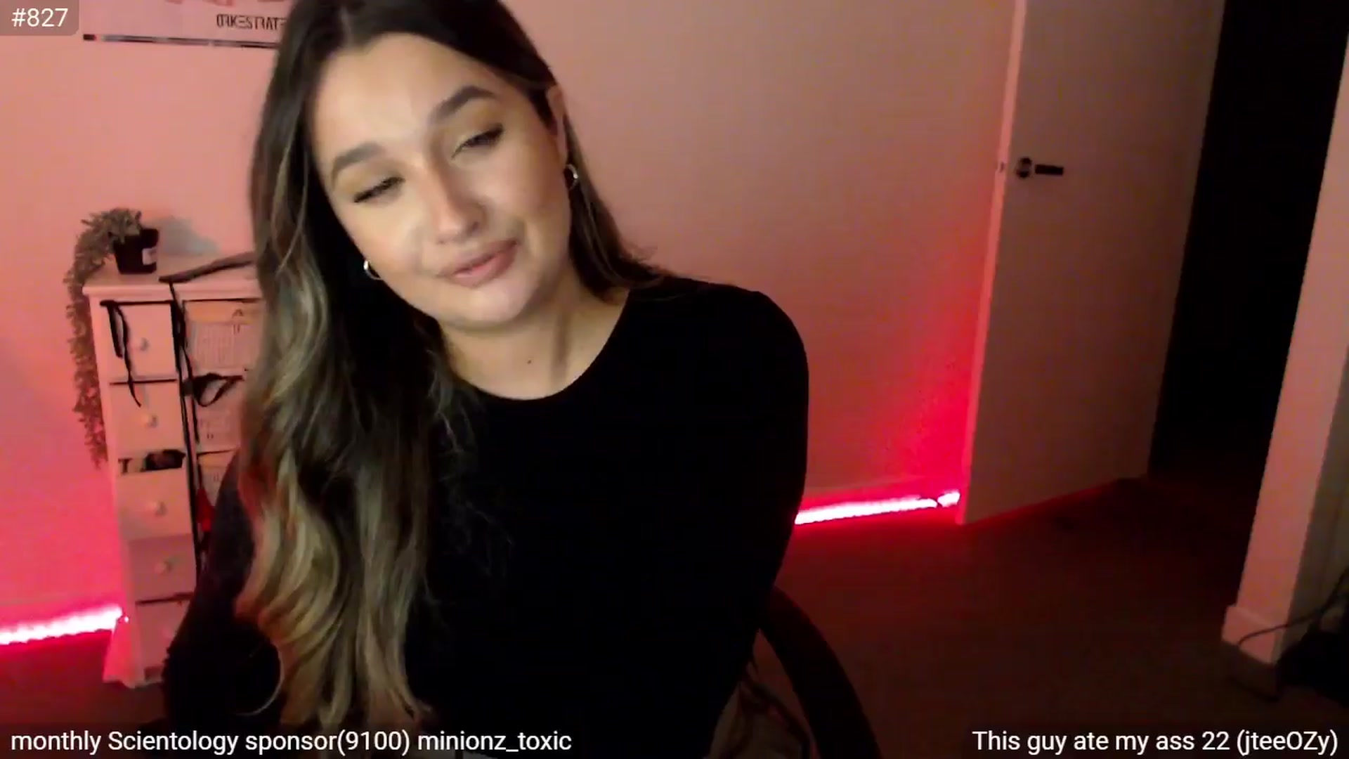 Gallery image thumbnail from StonksRoom's myfreecams stream on, 04/11/2024, 12:21 image 3 of 20