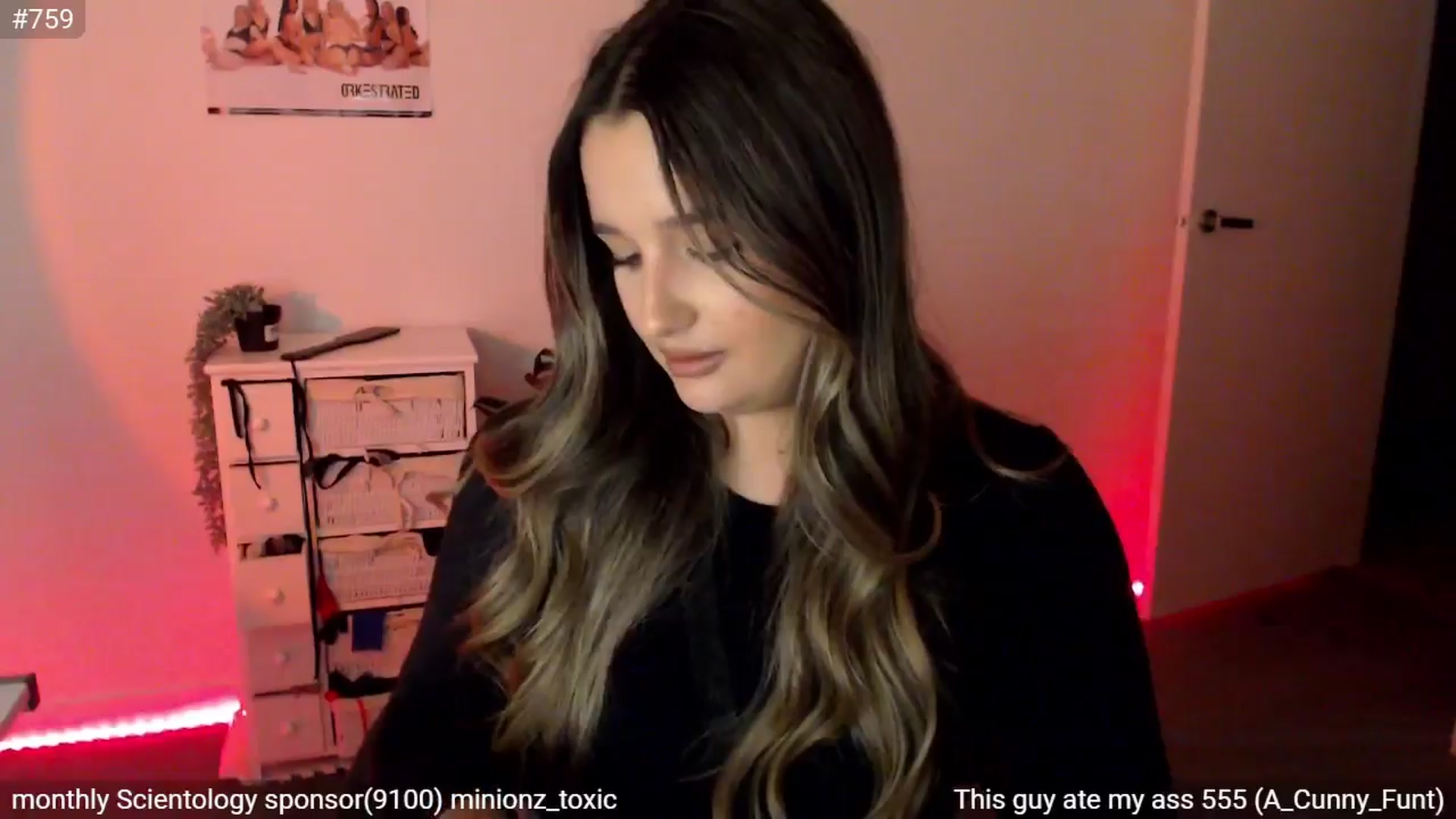 Gallery image thumbnail from StonksRoom's myfreecams stream on, 04/11/2024, 12:21 image 18 of 20