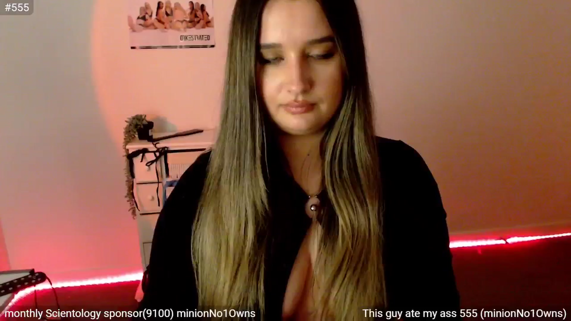 Gallery image thumbnail from StonksRoom's myfreecams stream on, 04/26/2024, 10:37 image 10 of 20