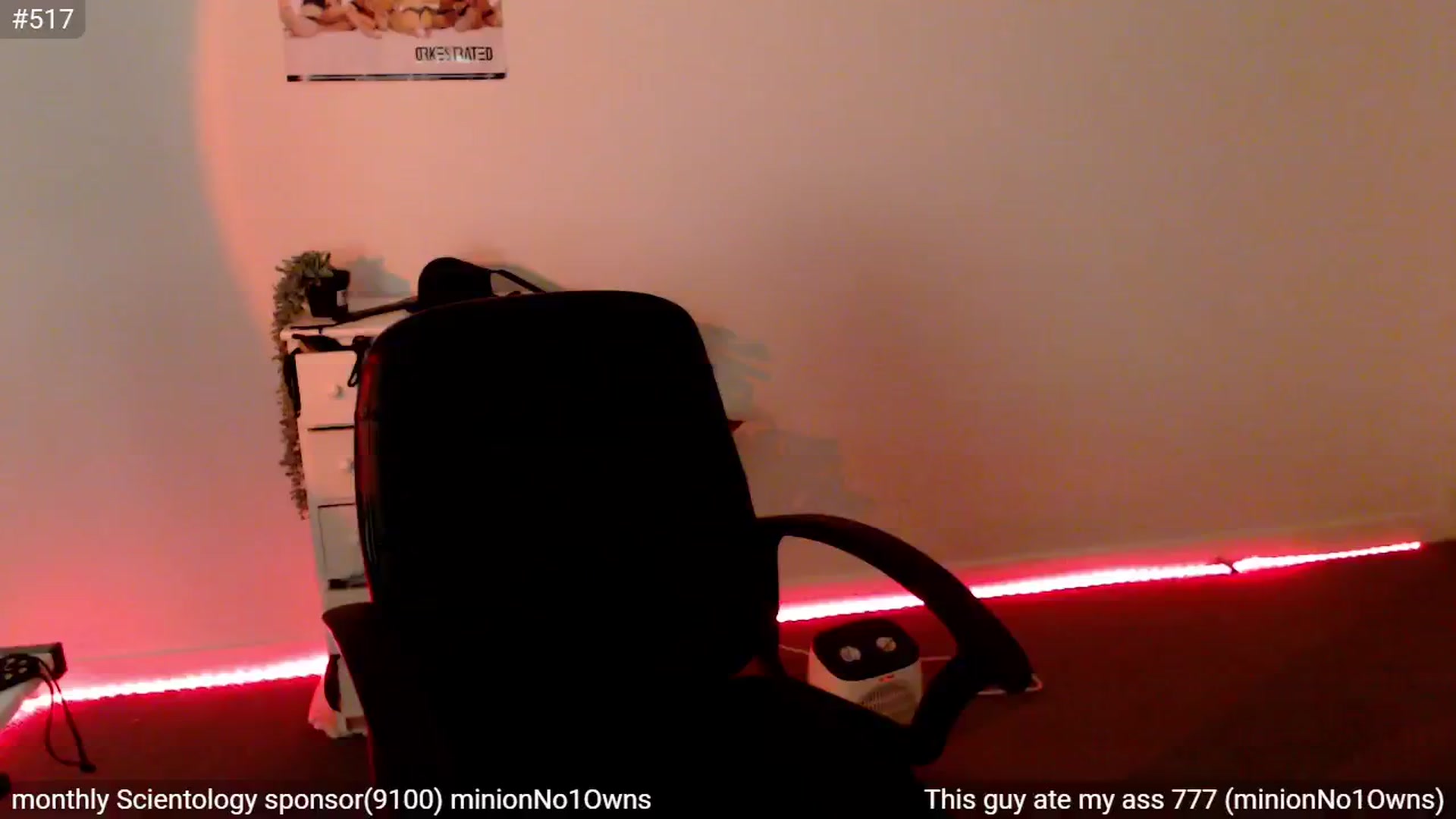 Gallery image thumbnail from StonksRoom's myfreecams stream on, 04/27/2024, 13:09 image 17 of 20