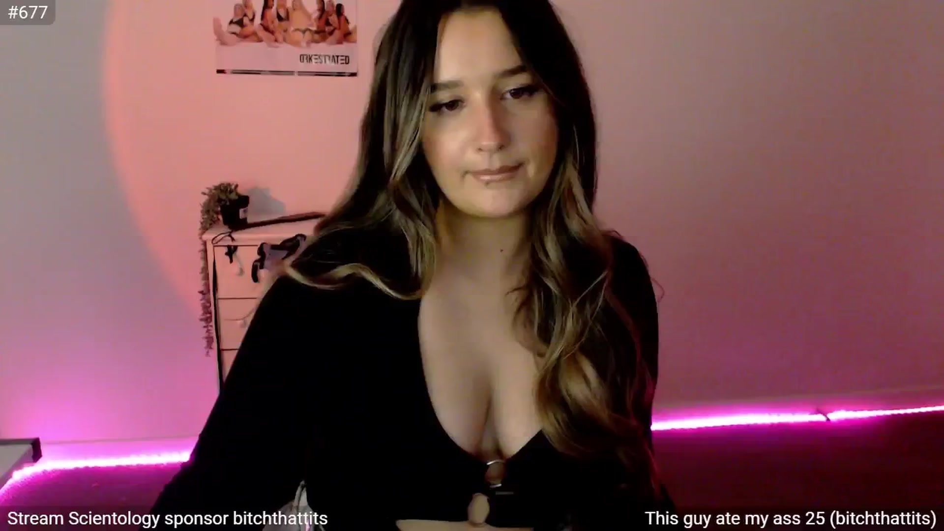 Gallery image thumbnail from StonksRoom's myfreecams stream on, 05/07/2024, 08:29 image 5 of 20