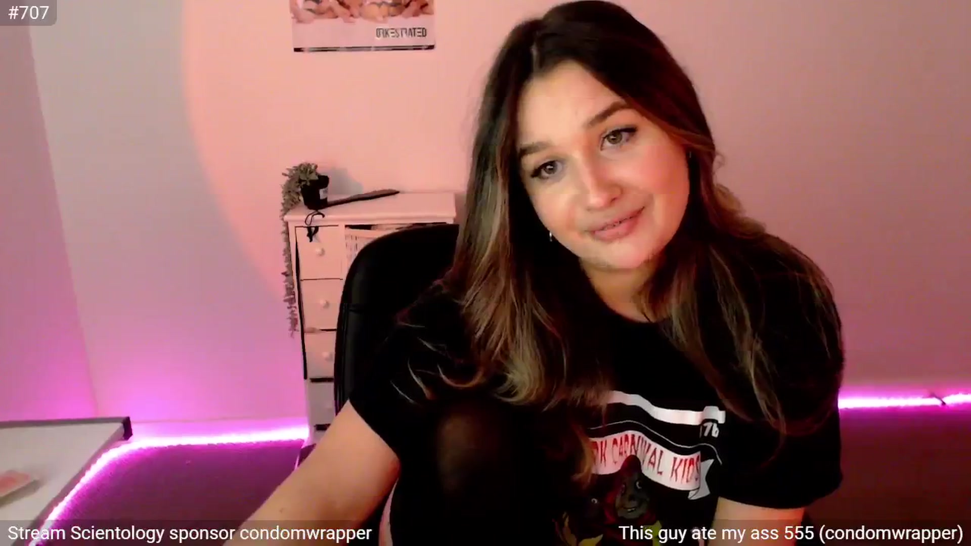Gallery image thumbnail from StonksRoom's myfreecams stream on, 05/09/2024, 12:49 image 6 of 20