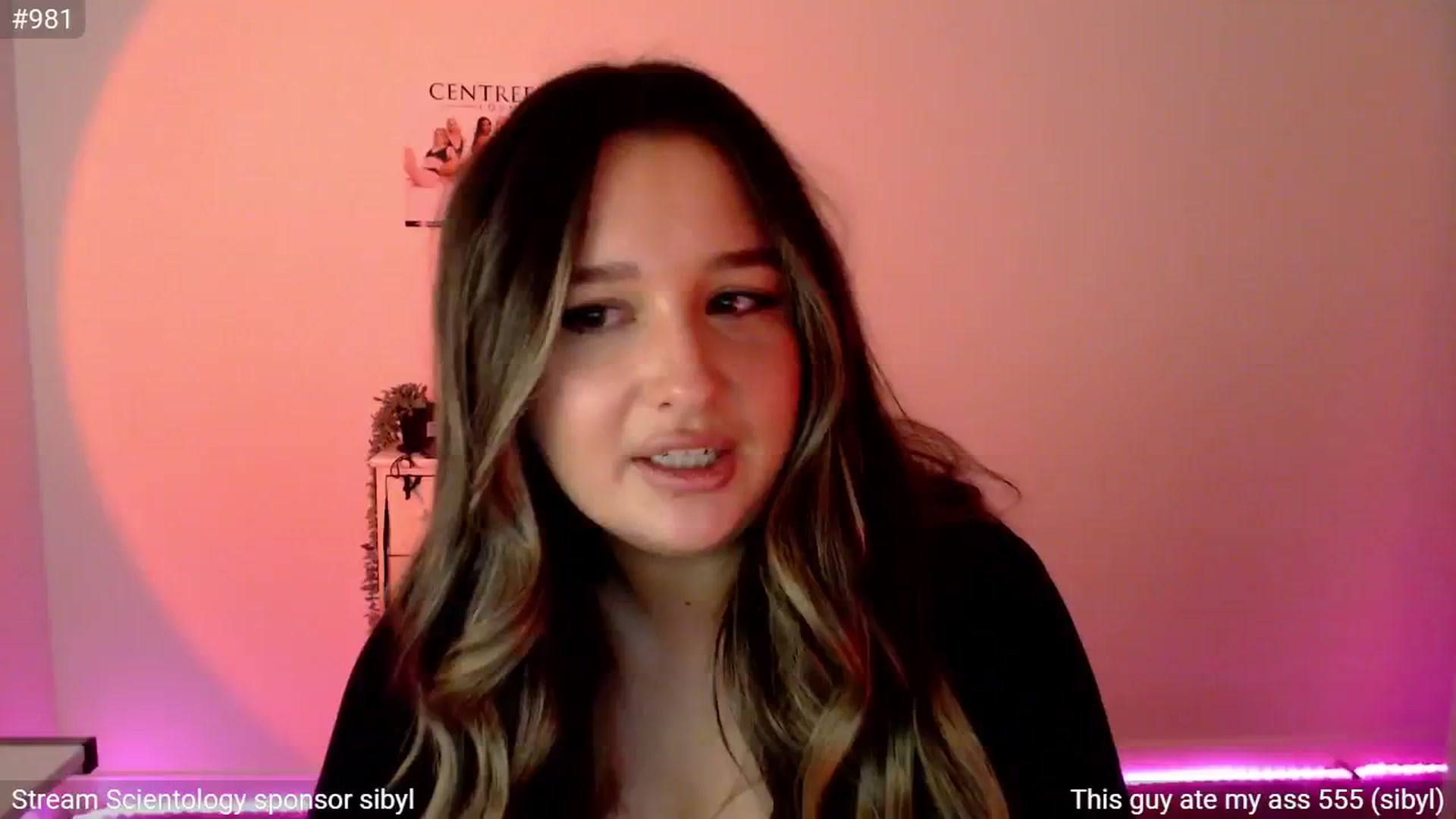 Gallery image thumbnail from StonksRoom's myfreecams stream on, 05/16/2024, 09:08 image 14 of 20