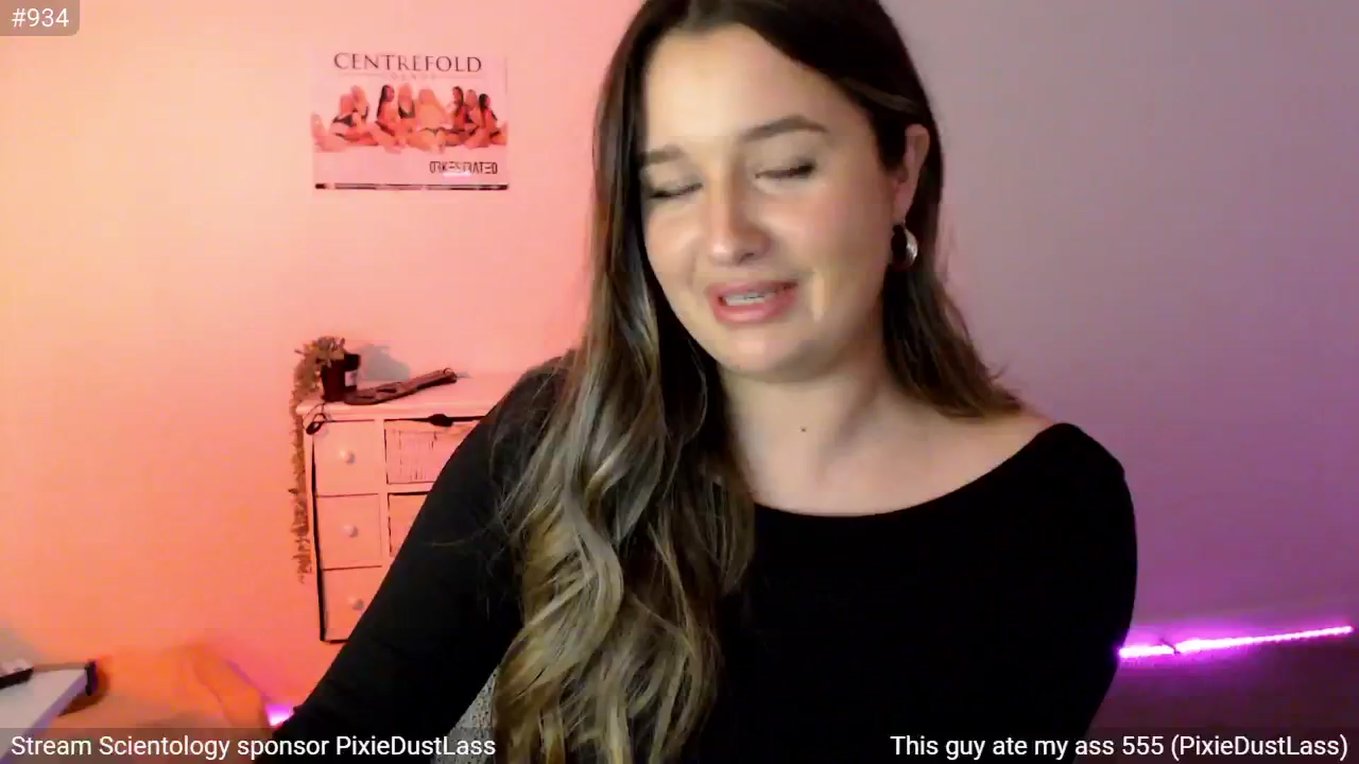 Gallery image thumbnail from StonksRoom's myfreecams stream on, 05/29/2024, 09:35 image 9 of 20