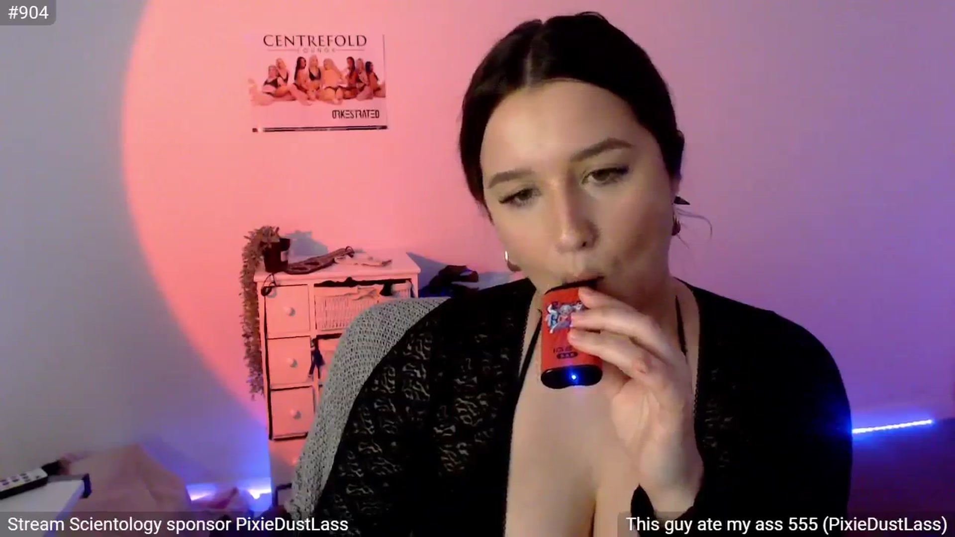 Gallery image thumbnail from StonksRoom's myfreecams stream on, 05/31/2024, 14:32 image 3 of 20