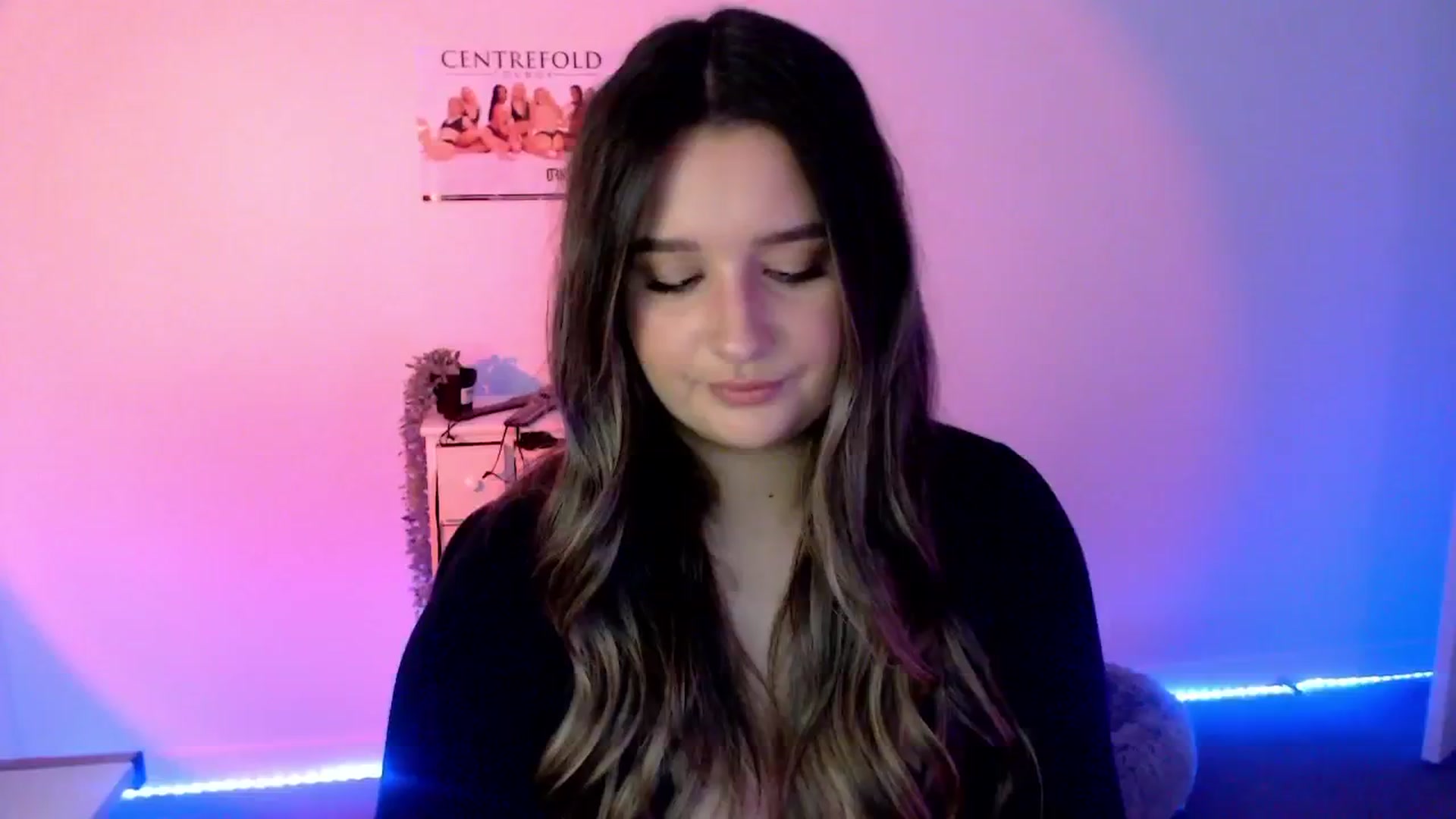 Gallery image thumbnail from StonksRoom's myfreecams stream on, 06/13/2024, 10:30 image 2 of 20