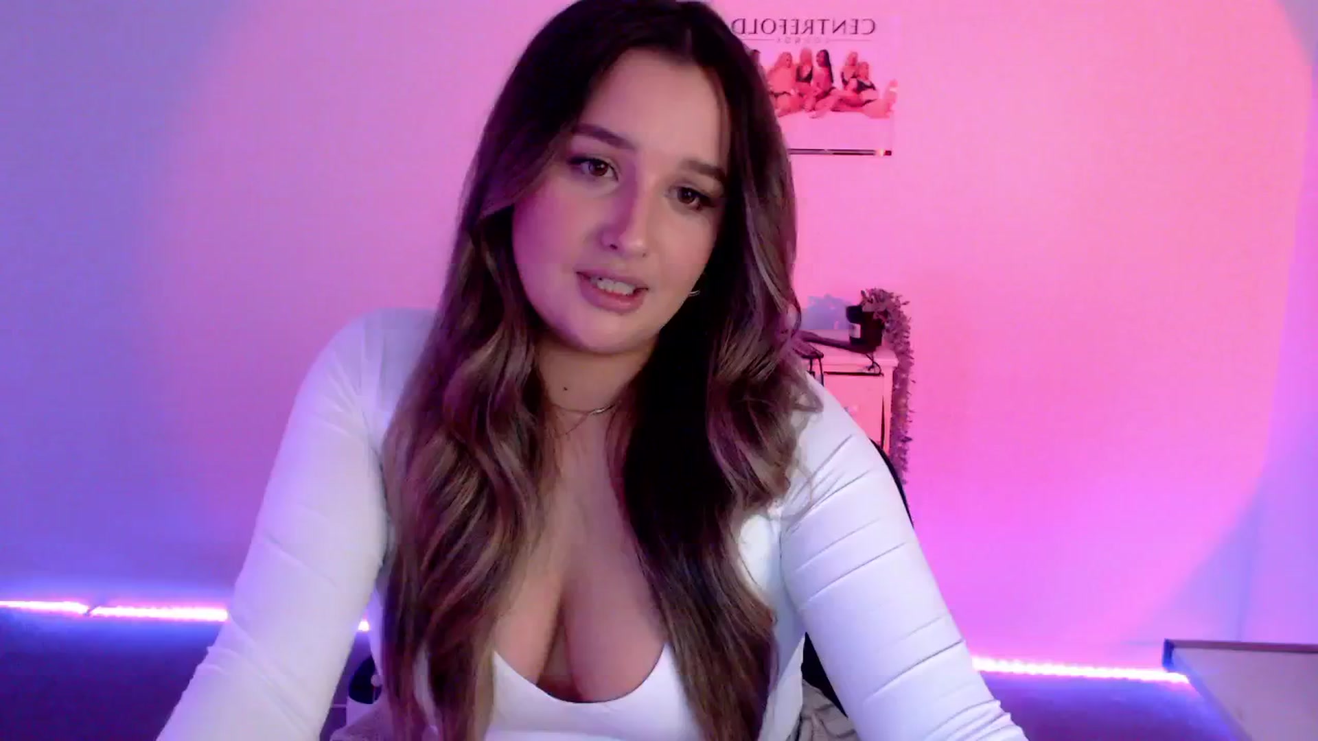 Gallery image thumbnail from StonksRoom's myfreecams stream on, 06/14/2024, 09:52 image 8 of 20