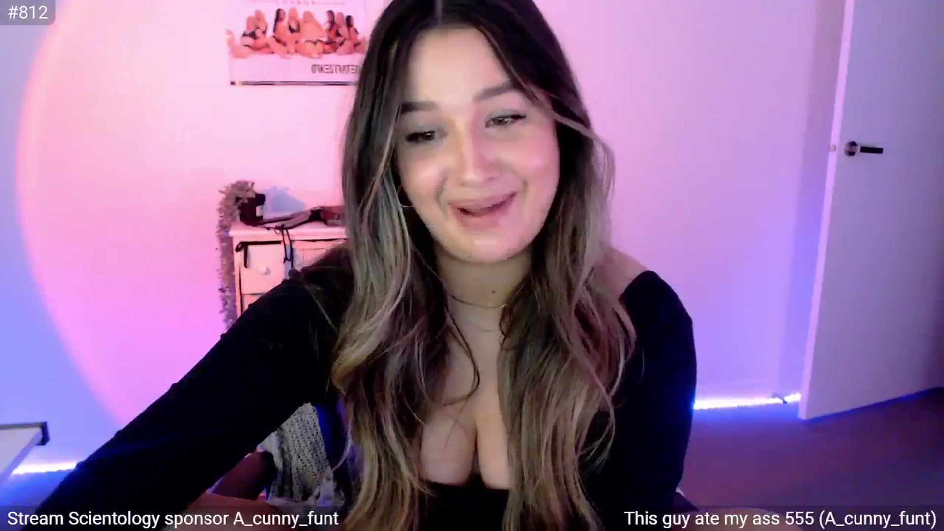 Gallery image thumbnail from StonksRoom's myfreecams stream on, 06/22/2024, 10:59 image 12 of 20