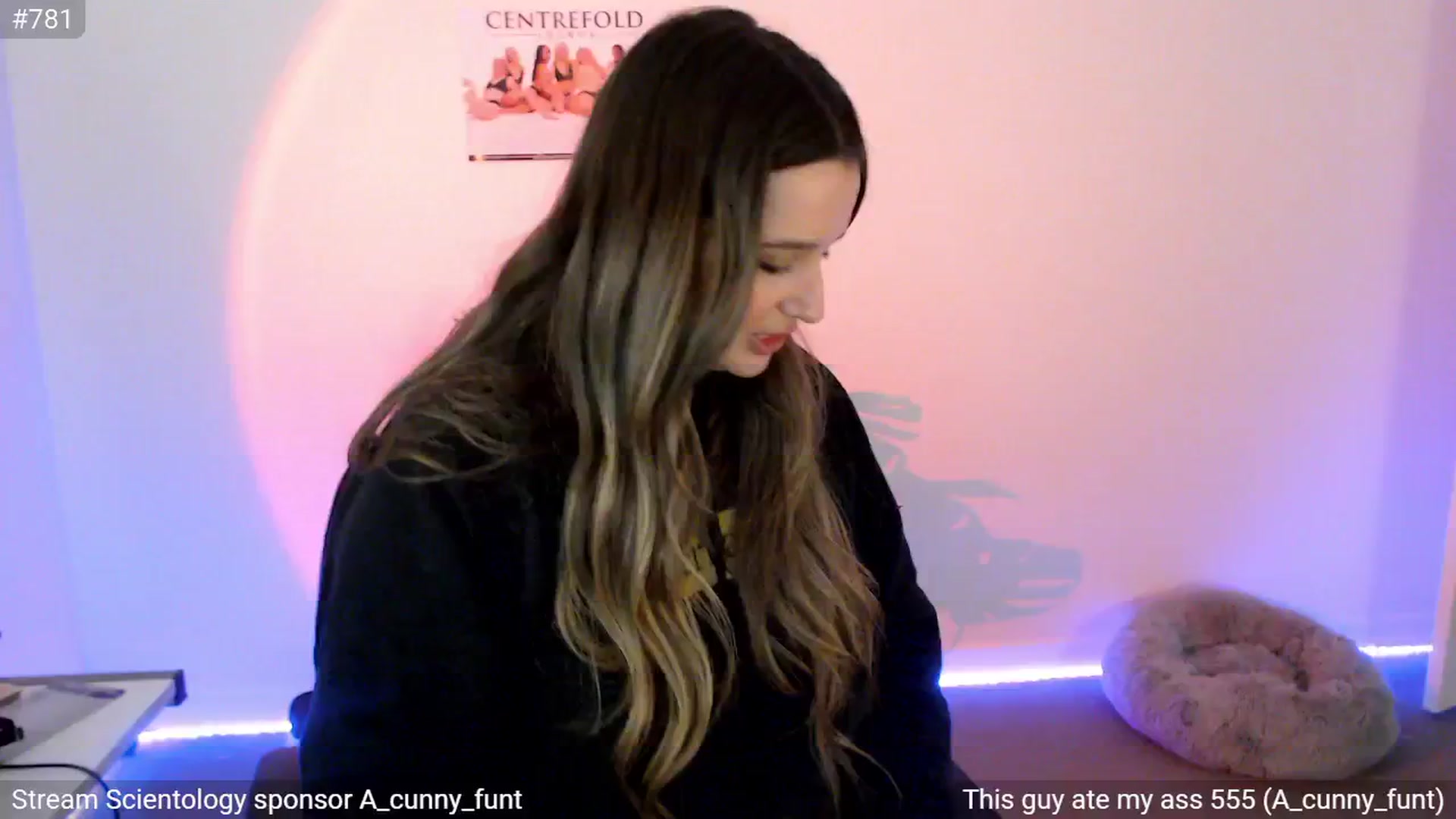 Gallery image thumbnail from StonksRoom's myfreecams stream on, 06/28/2024, 16:07 image 11 of 20
