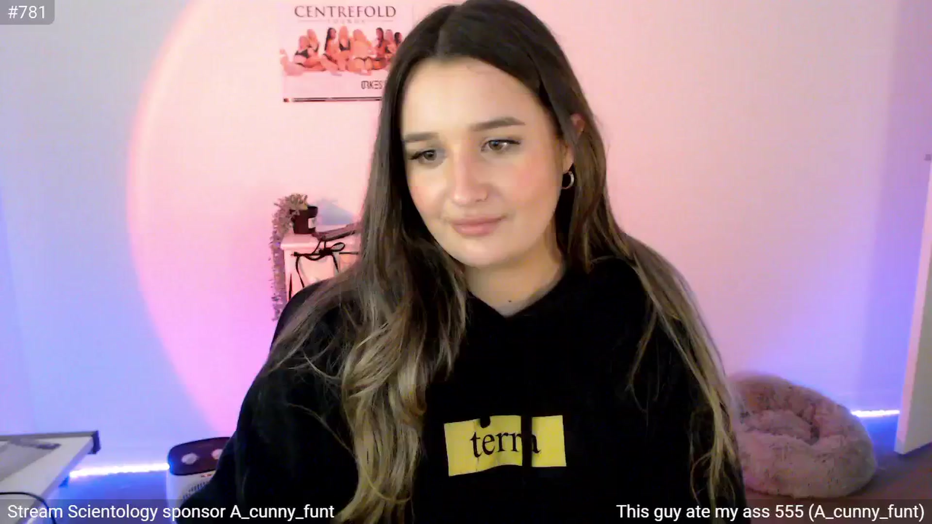 Gallery image thumbnail from StonksRoom's myfreecams stream on, 06/28/2024, 16:07 image 17 of 20