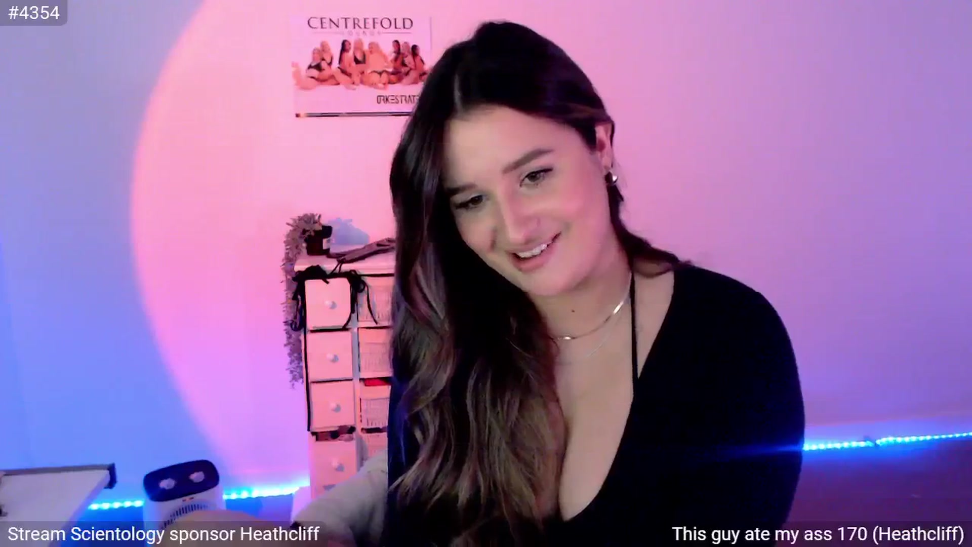 Gallery image thumbnail from StonksRoom's myfreecams stream on, 07/03/2024, 11:01 image 6 of 20
