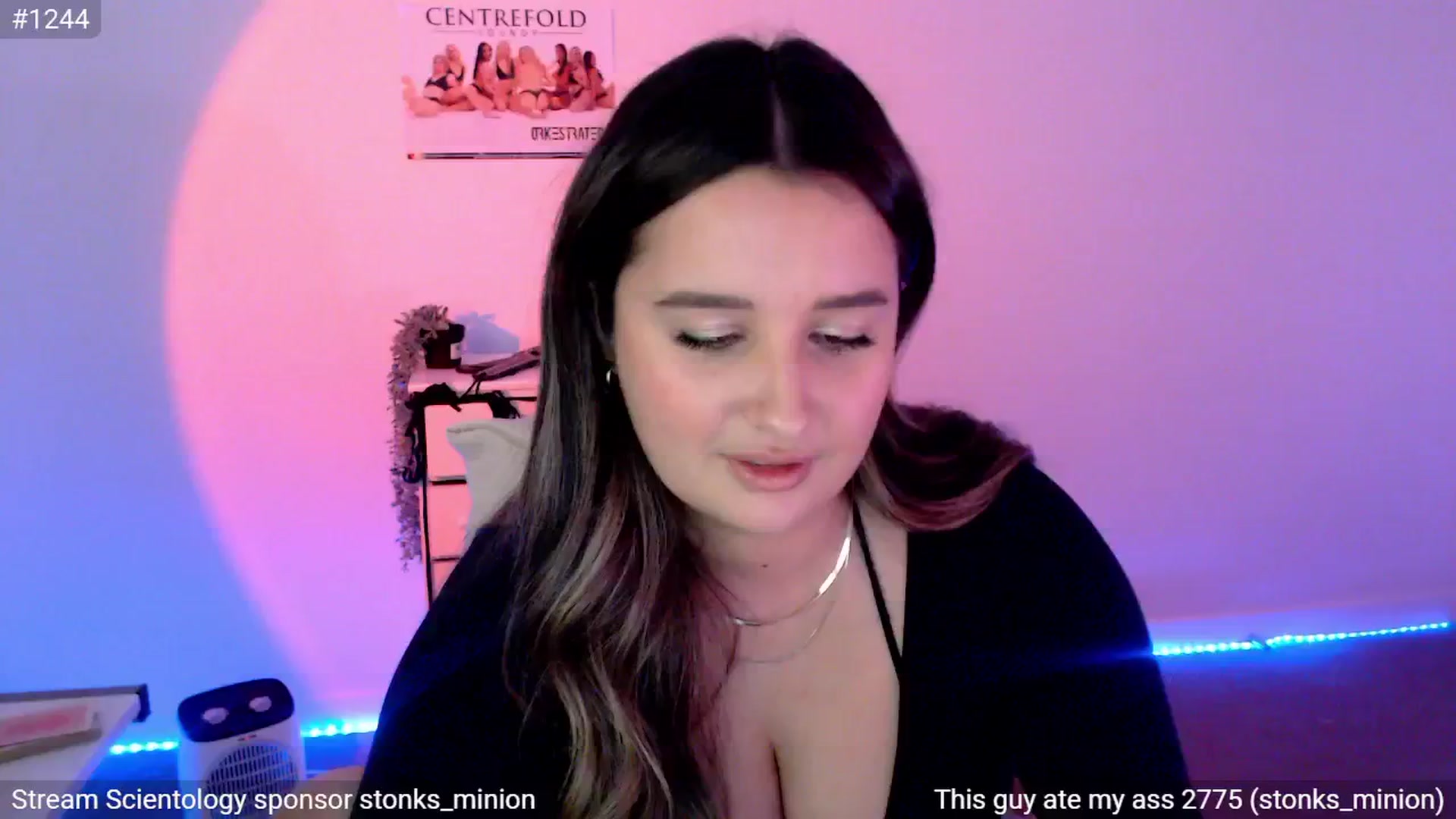 Gallery image thumbnail from StonksRoom's myfreecams stream on, 07/03/2024, 11:25 image 12 of 20