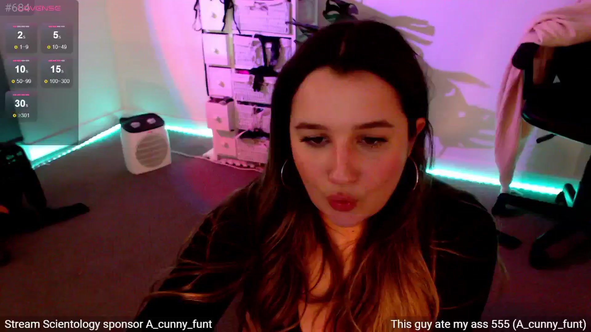 Gallery image thumbnail from StonksRoom's myfreecams stream on, 07/04/2024, 12:44 image 15 of 20