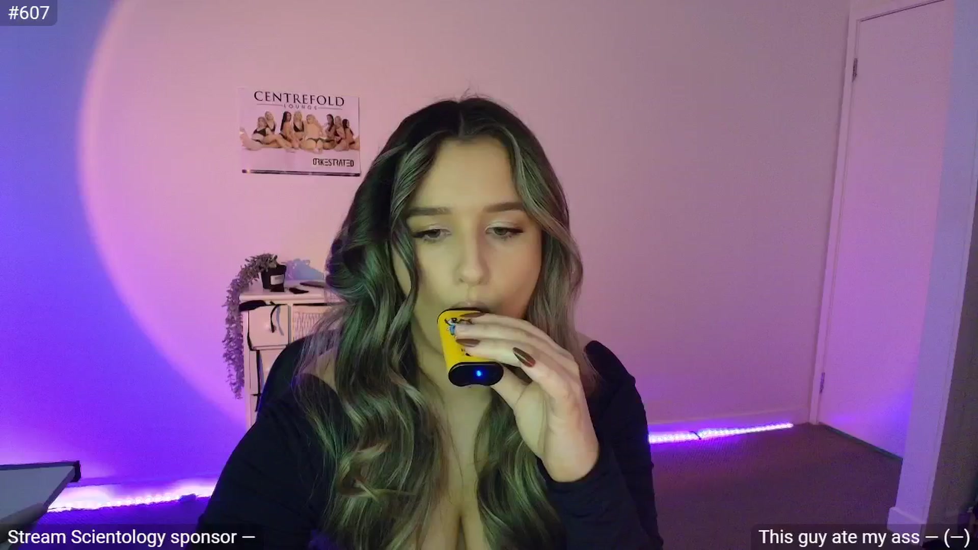 Gallery image thumbnail from StonksRoom's myfreecams stream on, 07/27/2024, 09:35 image 3 of 20