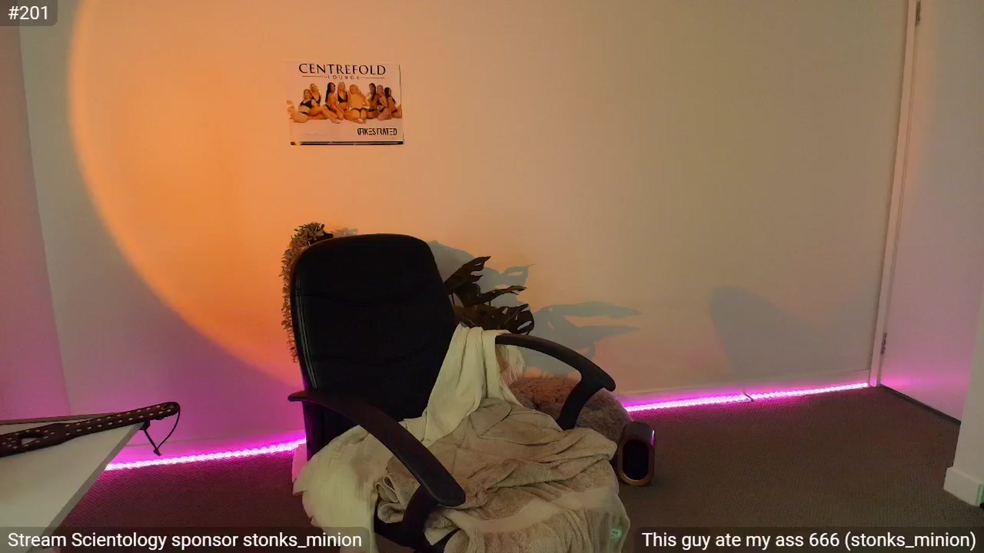Gallery image thumbnail from StonksRoom's myfreecams stream on, 08/02/2024, 11:59 image 16 of 20