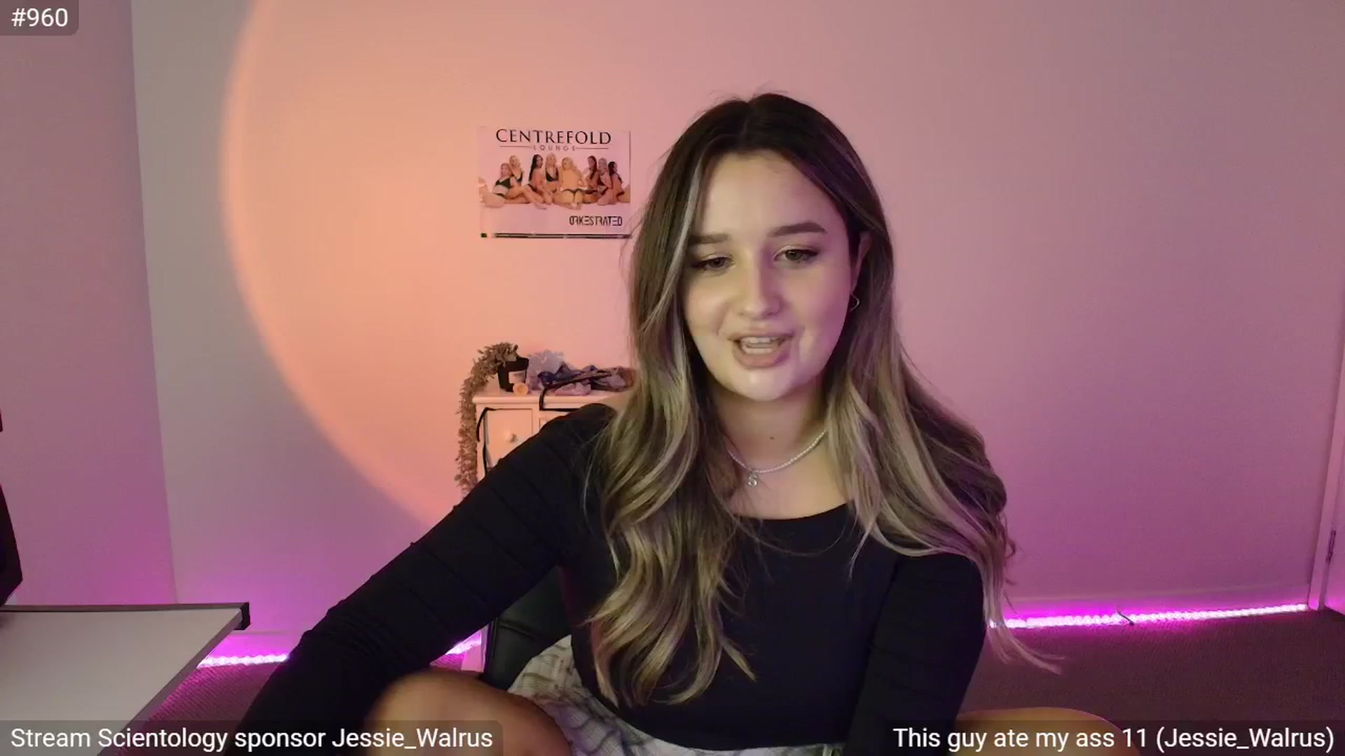 Gallery image thumbnail from StonksRoom's myfreecams stream on, 08/07/2024, 09:58 image 3 of 20