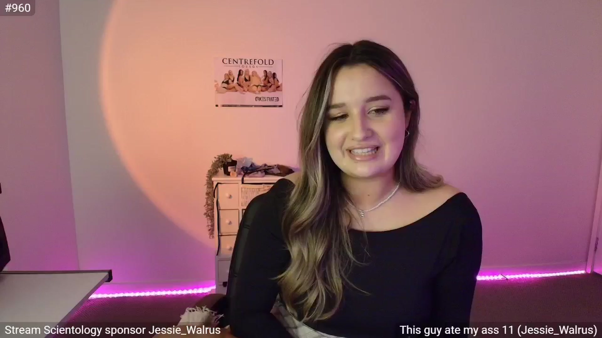 Gallery image thumbnail from StonksRoom's myfreecams stream on, 08/07/2024, 09:58 image 4 of 20