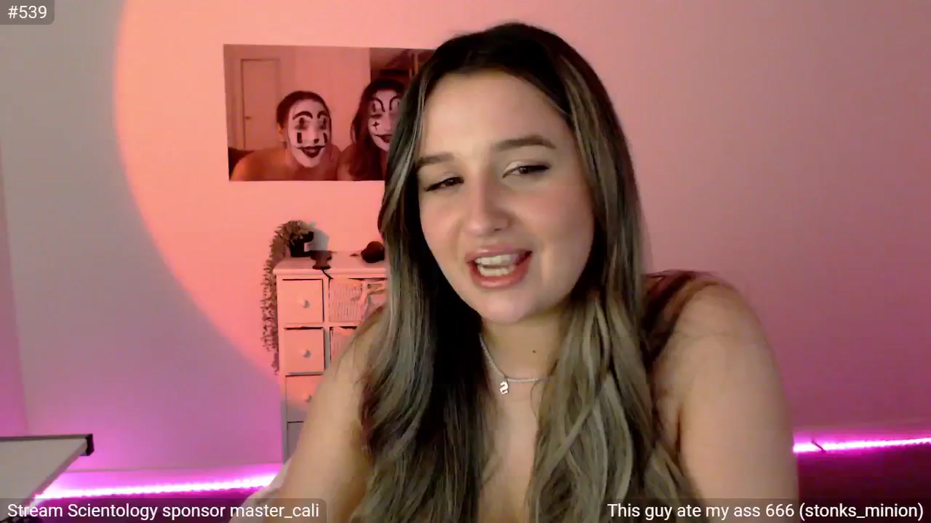 Gallery image thumbnail from StonksRoom's myfreecams stream on, 08/21/2024, 13:09 image 6 of 20