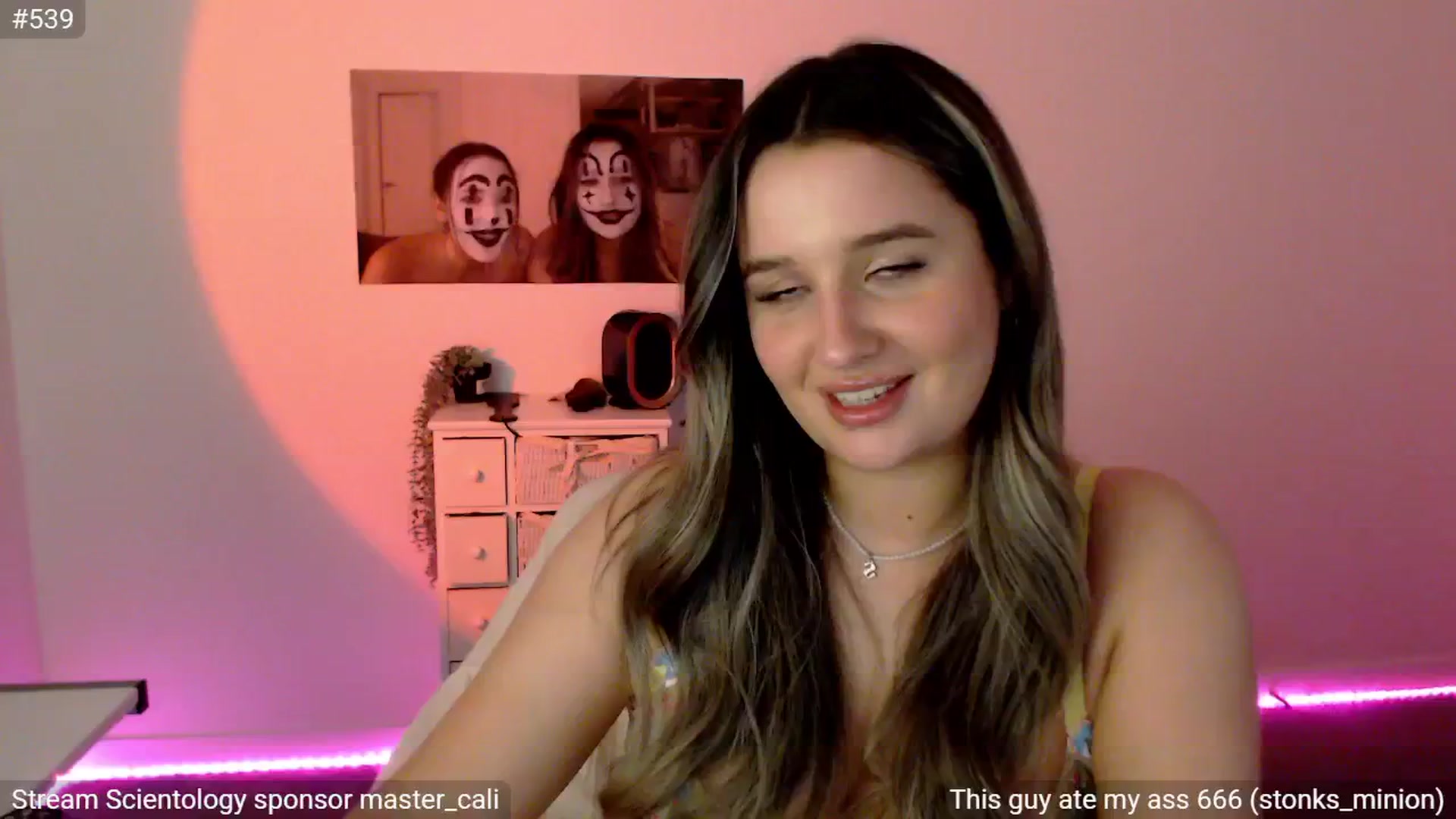 Gallery image thumbnail from StonksRoom's myfreecams stream on, 08/21/2024, 13:09 image 12 of 20