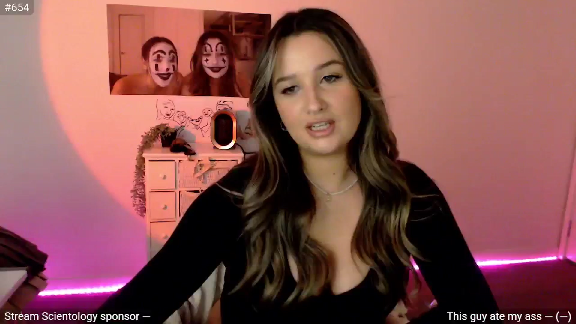 Gallery image thumbnail from StonksRoom's myfreecams stream on, 08/30/2024, 08:52 image 14 of 20