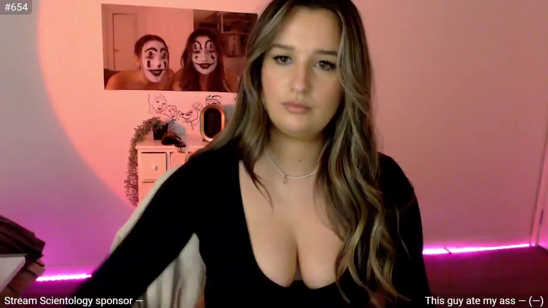 Gallery image thumbnail from StonksRoom's myfreecams stream on, 08/30/2024, 08:52 image 6 of 20