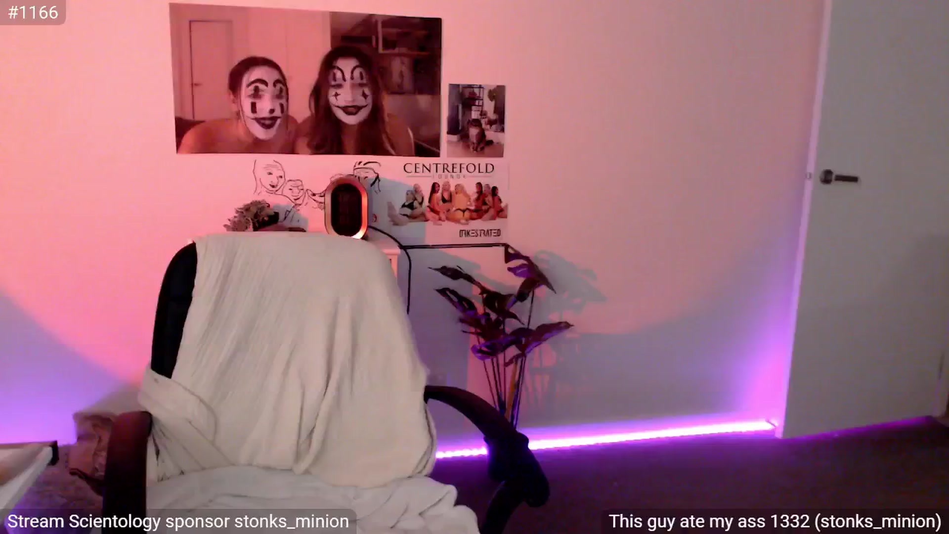 Gallery image thumbnail from StonksRoom's myfreecams stream on, 09/04/2024, 11:51 image 18 of 20