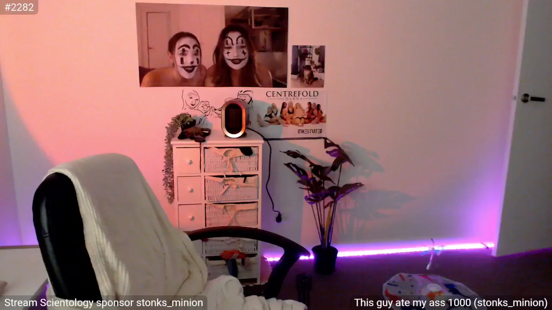 Gallery image thumbnail from StonksRoom's myfreecams stream on, 09/10/2024, 13:08 image 7 of 20