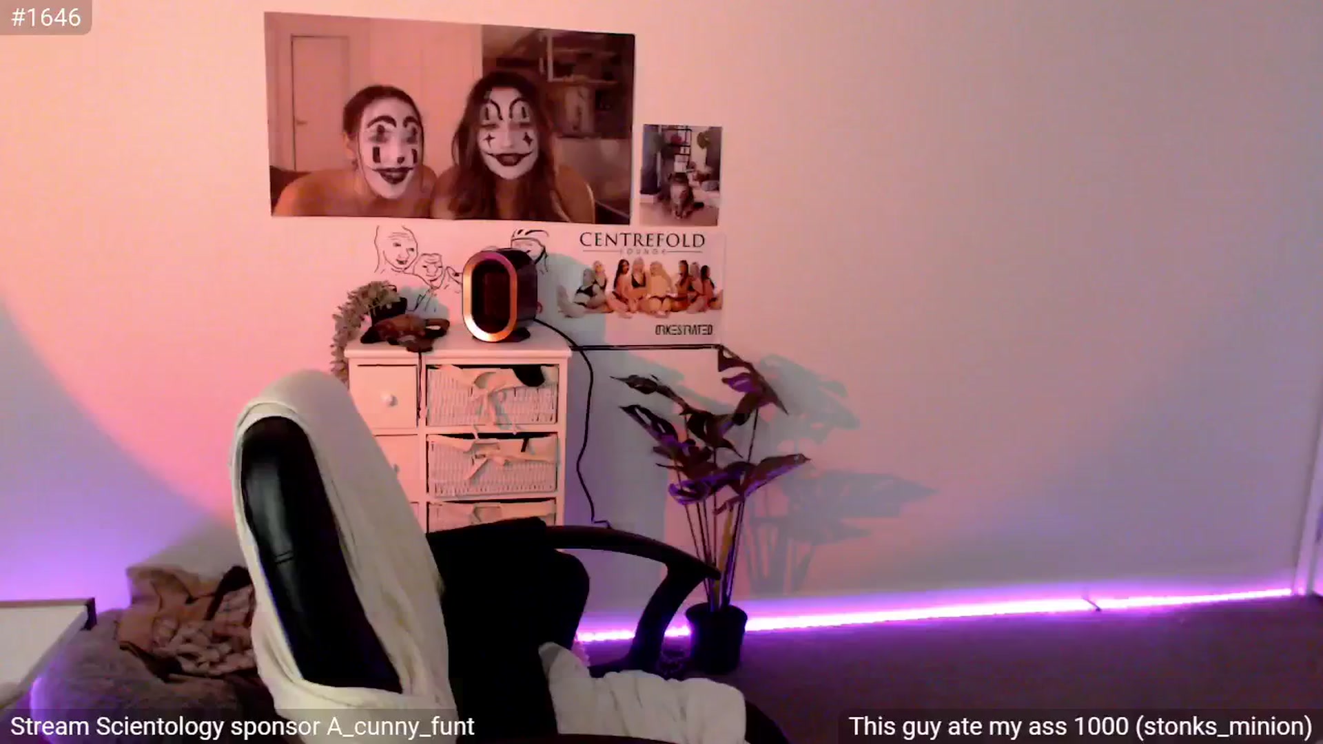 Gallery image thumbnail from StonksRoom's myfreecams stream on, 09/10/2024, 13:08 image 18 of 20