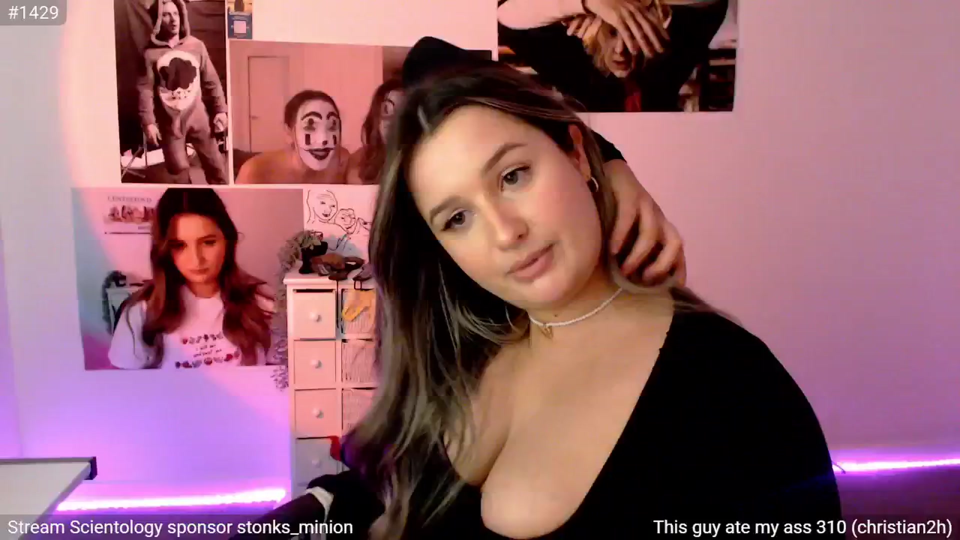 Gallery image thumbnail from StonksRoom's myfreecams stream on, 09/18/2024, 08:57 image 19 of 20