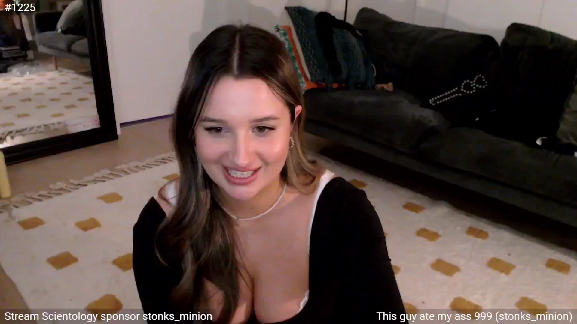 Gallery image thumbnail from StonksRoom's myfreecams stream on, 09/19/2024, 11:46 image 16 of 20