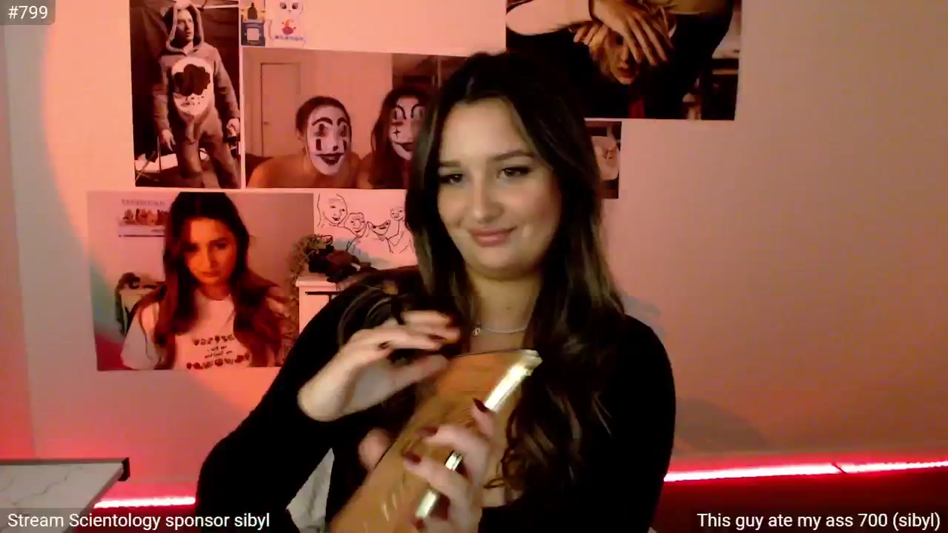 Gallery image thumbnail from StonksRoom's myfreecams stream on, 10/03/2024, 14:42 image 6 of 20