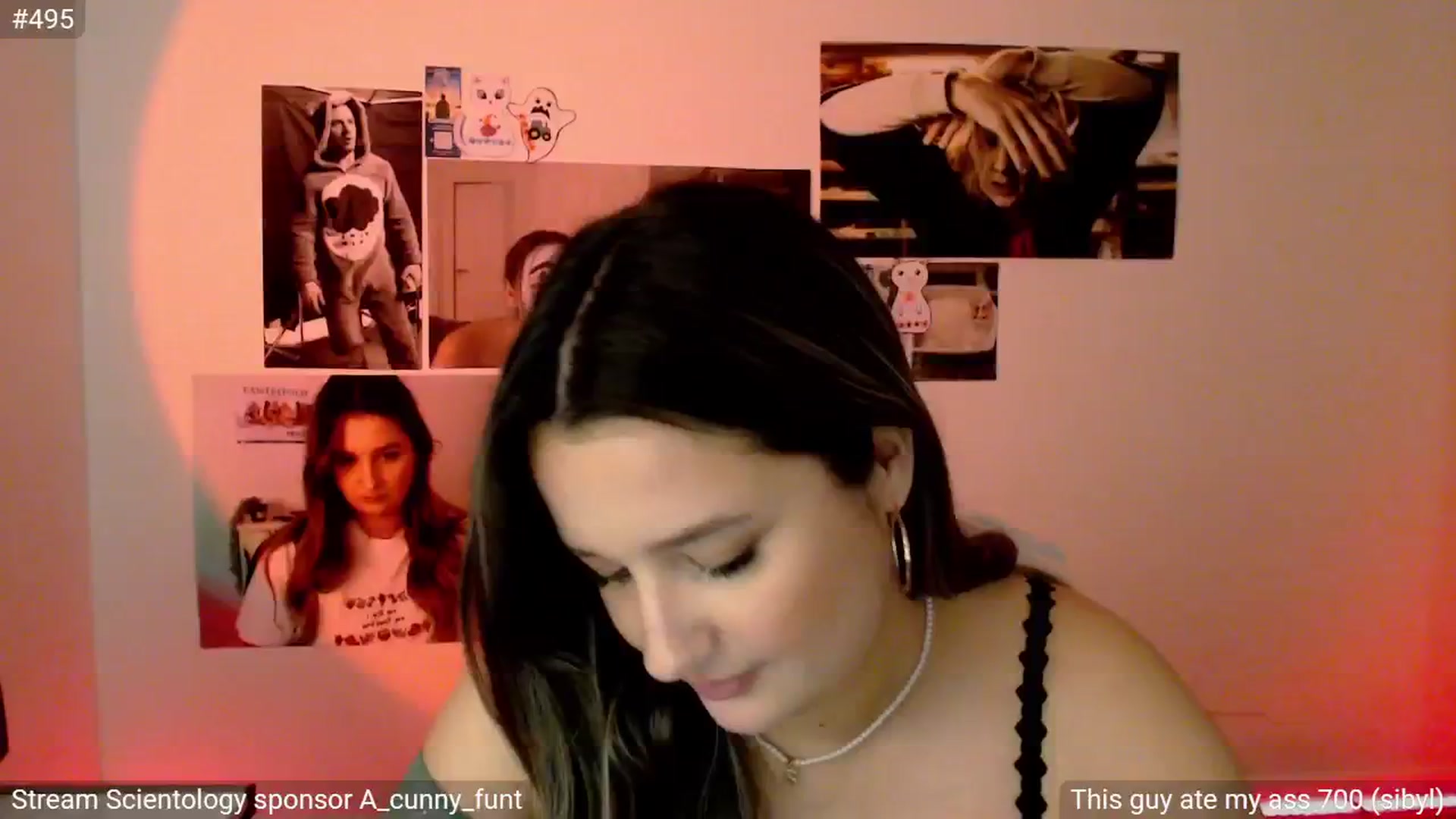 Gallery image thumbnail from StonksRoom's myfreecams stream on, 10/03/2024, 14:42 image 14 of 20