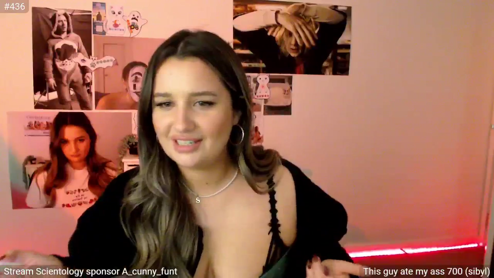 Gallery image thumbnail from StonksRoom's myfreecams stream on, 10/03/2024, 14:42 image 20 of 20