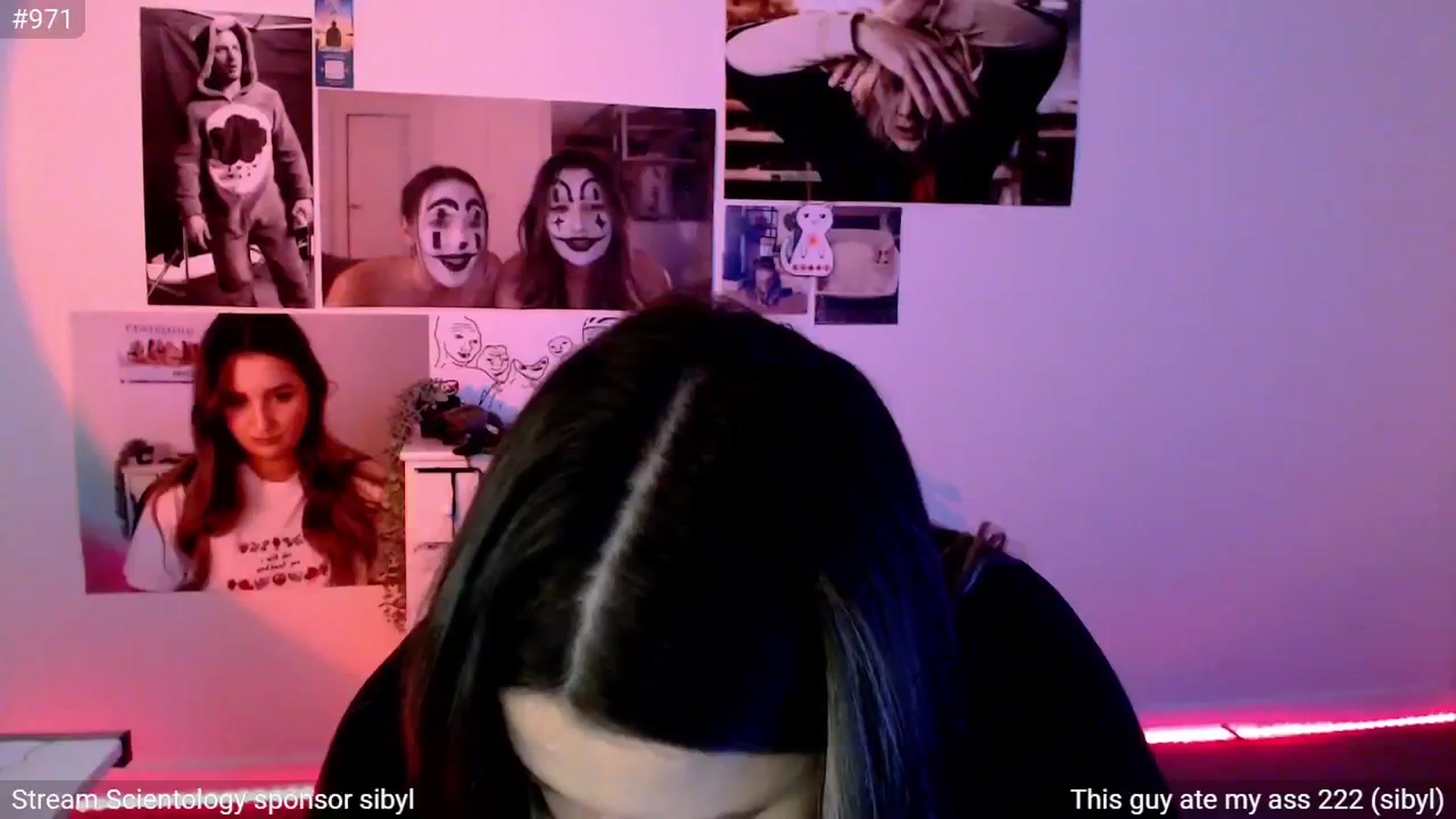 Gallery image thumbnail from StonksRoom's myfreecams stream on, 10/03/2024, 14:42 image 3 of 20