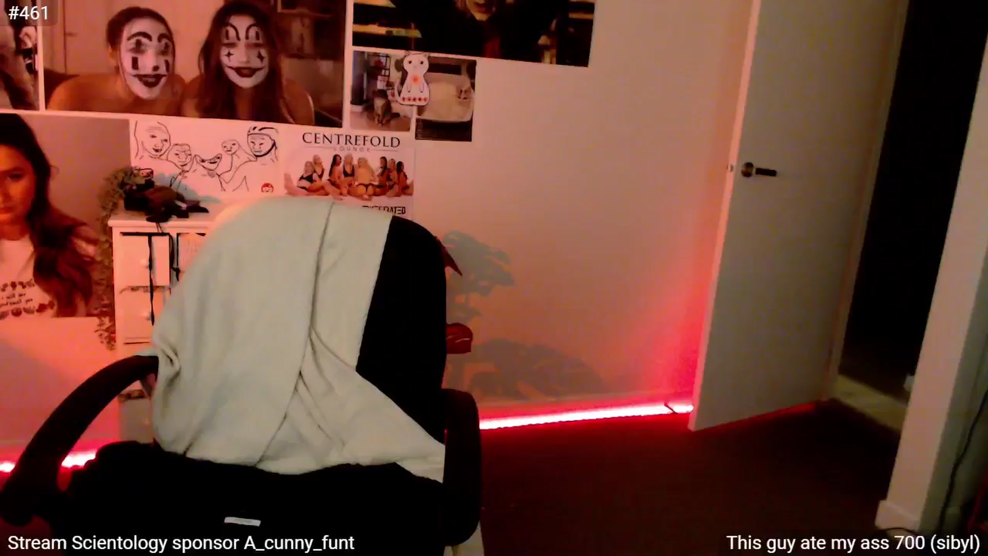 Gallery image thumbnail from StonksRoom's myfreecams stream on, 10/03/2024, 14:42 image 17 of 20