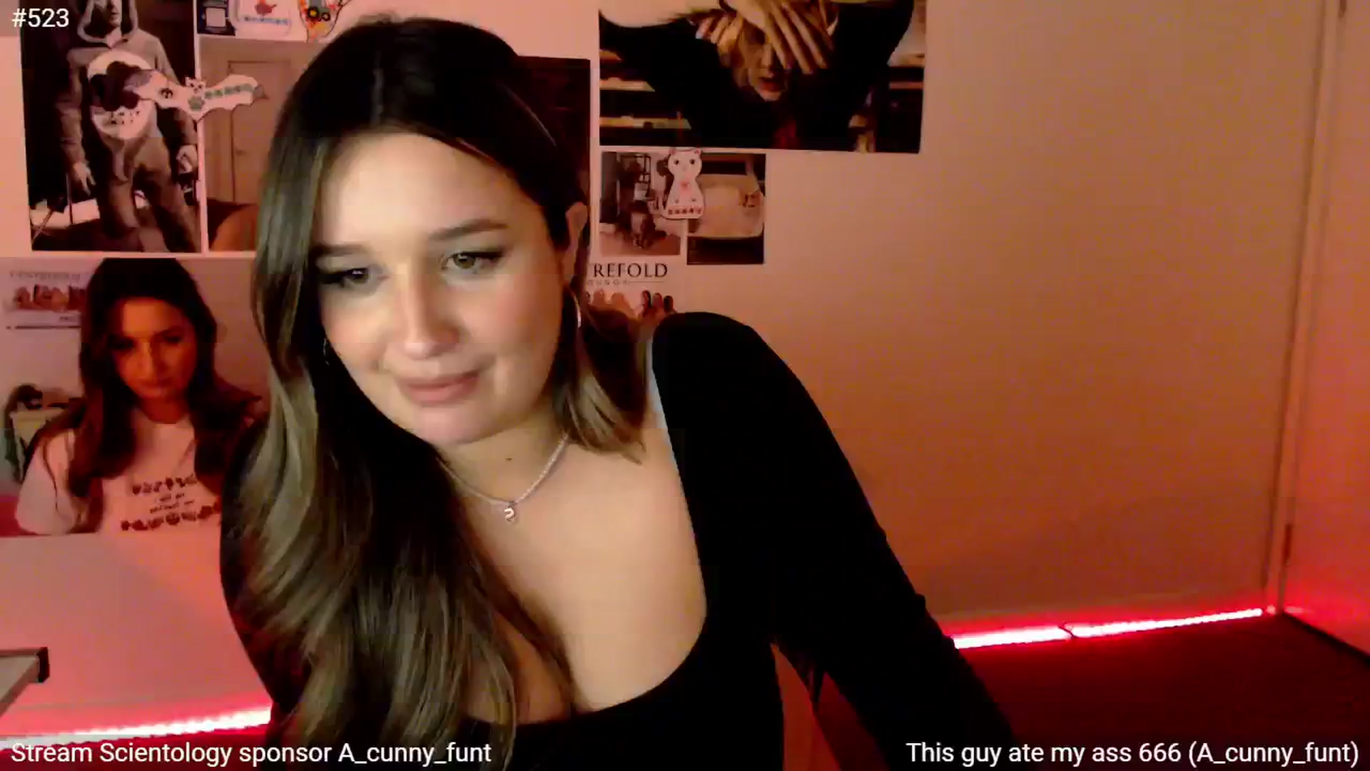 Gallery image thumbnail from StonksRoom's myfreecams stream on, 10/11/2024, 19:03 image 10 of 20