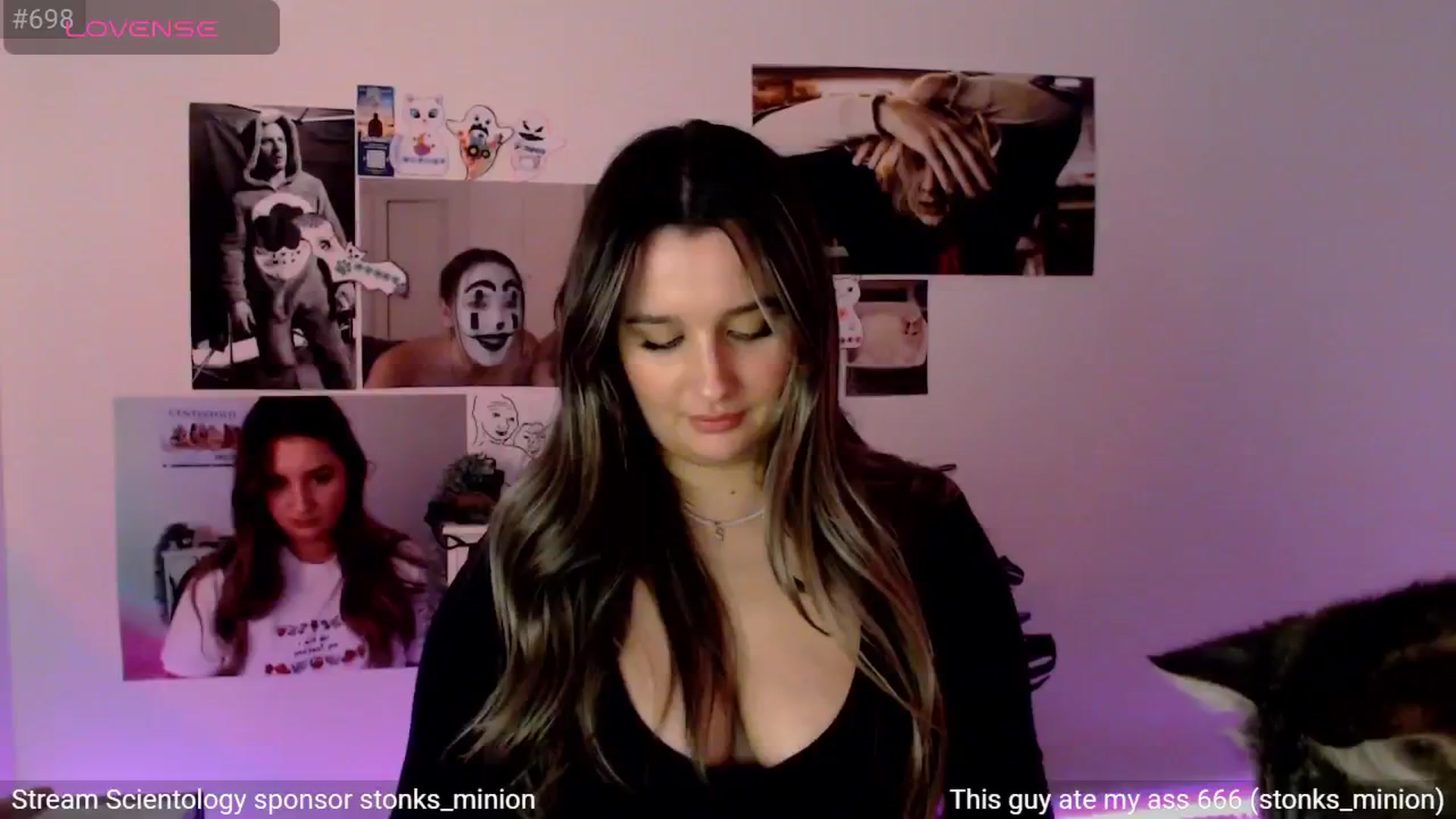 Gallery image thumbnail from StonksRoom's myfreecams stream on, 10/15/2024, 16:16 image 11 of 20
