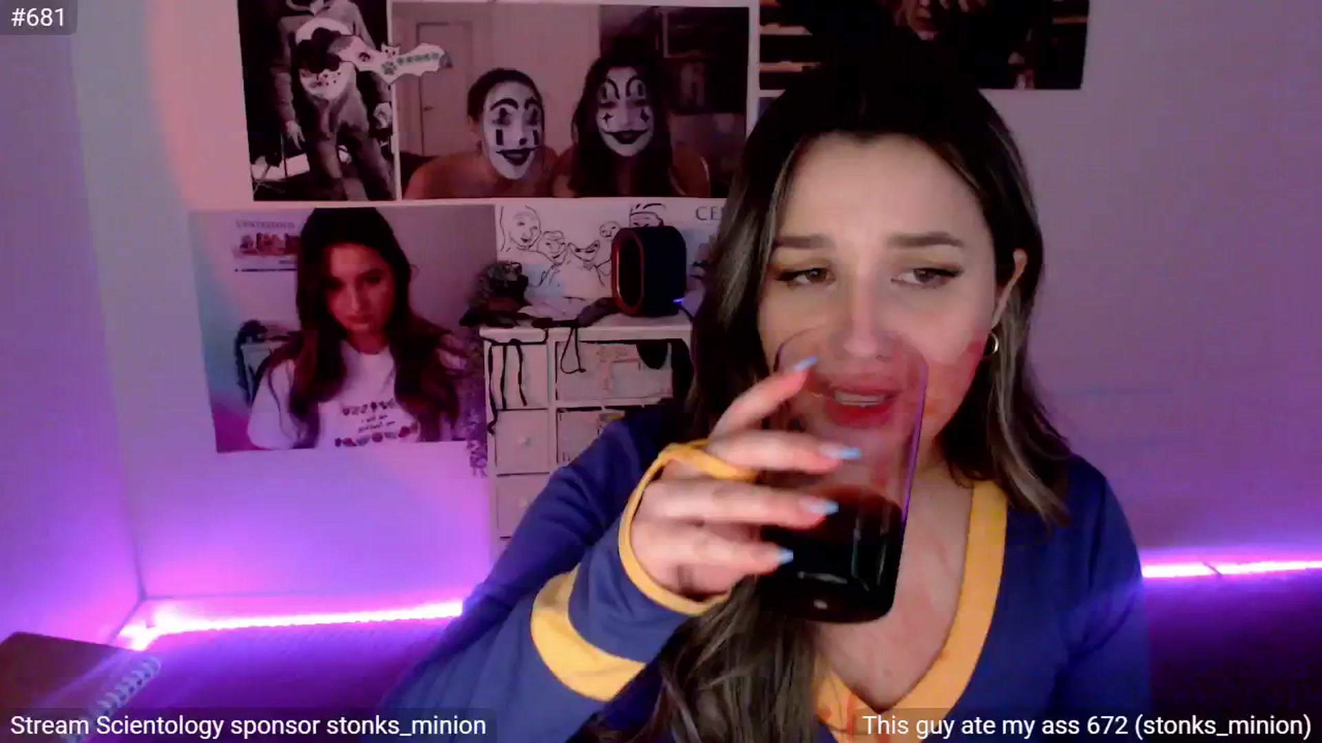 Gallery image thumbnail from StonksRoom's myfreecams stream on, 10/19/2024, 14:50 image 17 of 20