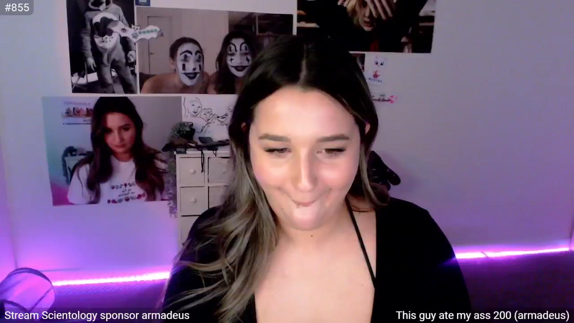 Gallery image thumbnail from StonksRoom's myfreecams stream on, 10/30/2024, 08:51 image 8 of 20
