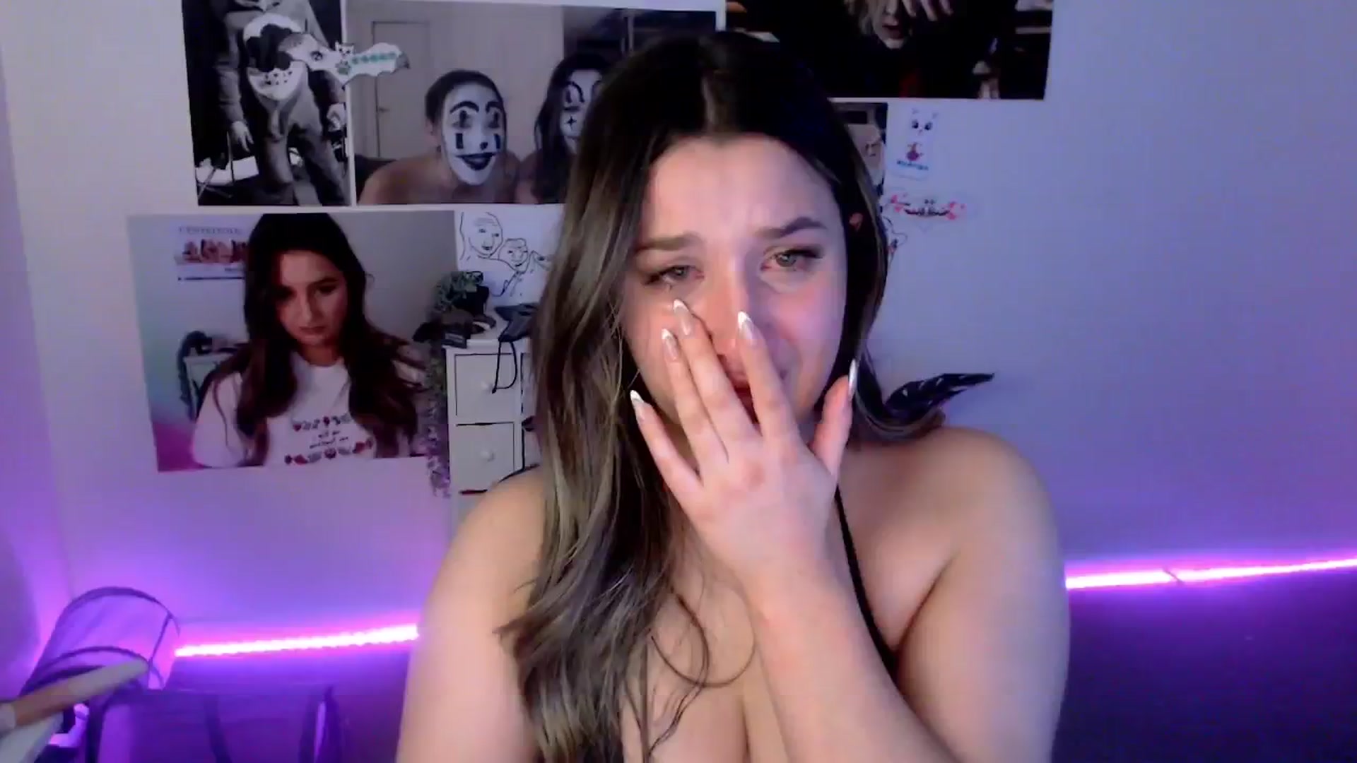 Gallery image thumbnail from StonksRoom's myfreecams stream on, 11/02/2024, 15:33 image 20 of 20