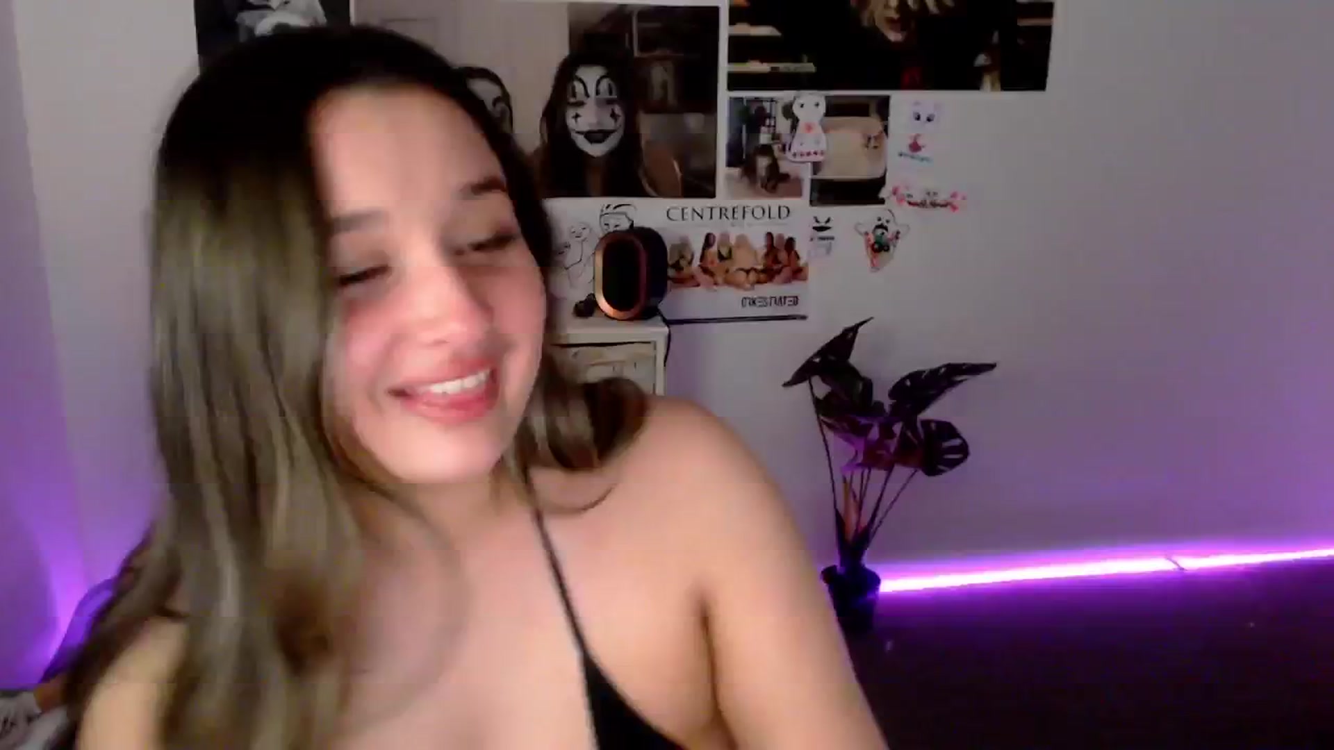 Gallery image thumbnail from StonksRoom's myfreecams stream on, 11/02/2024, 15:33 image 14 of 20