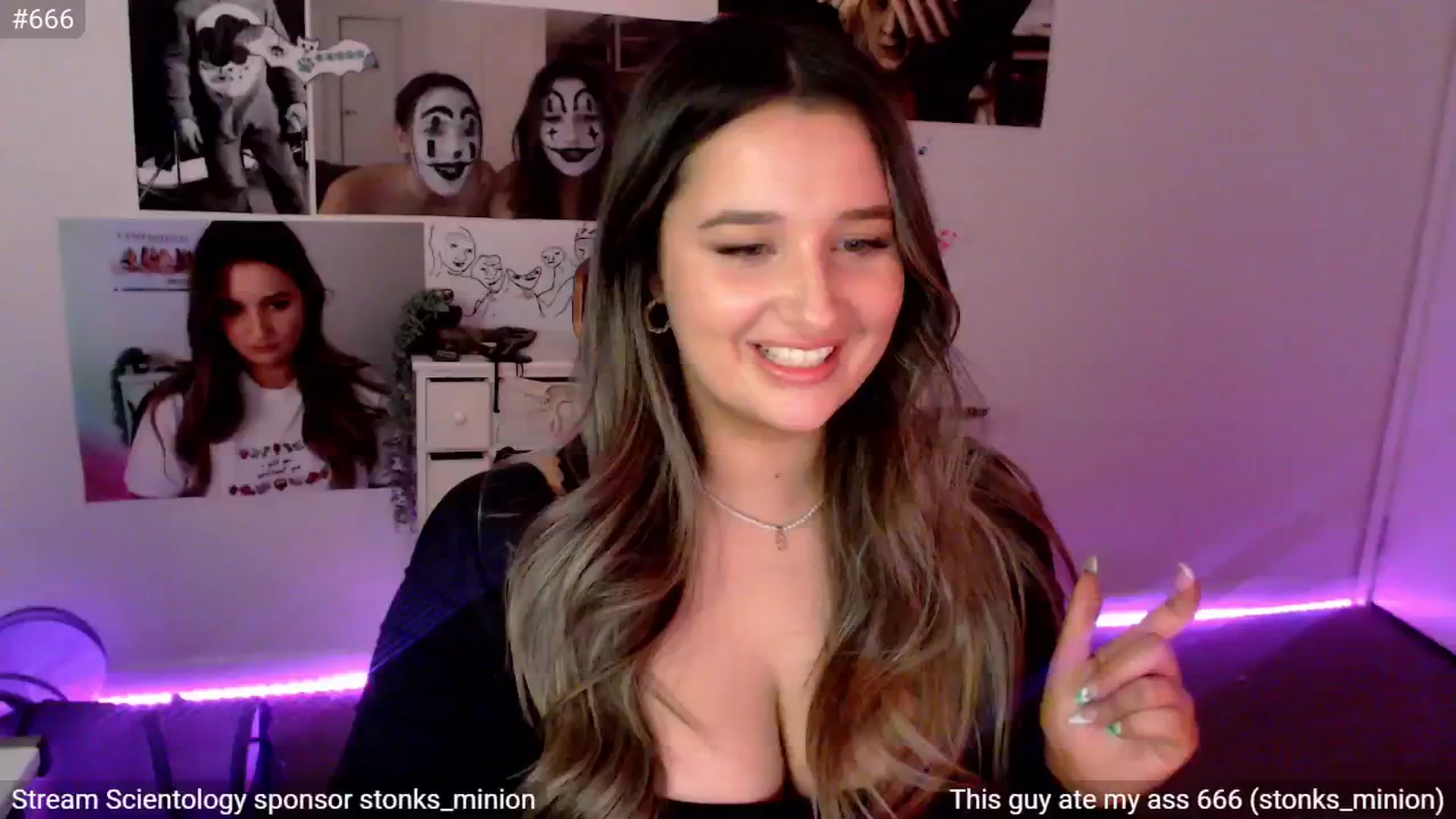 Gallery image thumbnail from StonksRoom's myfreecams stream on, 11/07/2024, 12:12 image 10 of 20