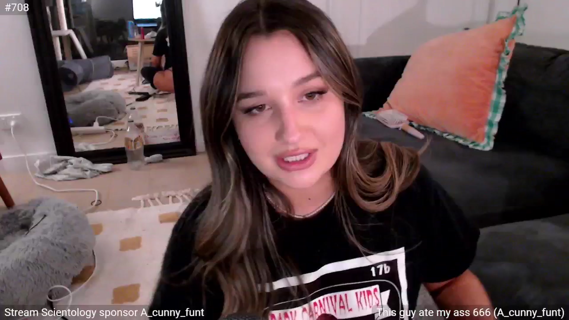 Gallery image thumbnail from StonksRoom's myfreecams stream on, 11/22/2024, 15:07 image 11 of 20