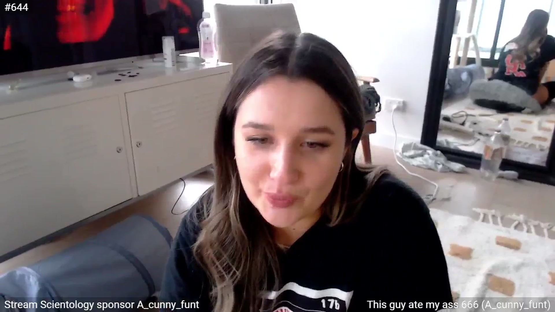 Gallery image thumbnail from StonksRoom's myfreecams stream on, 11/22/2024, 21:53 image 14 of 20